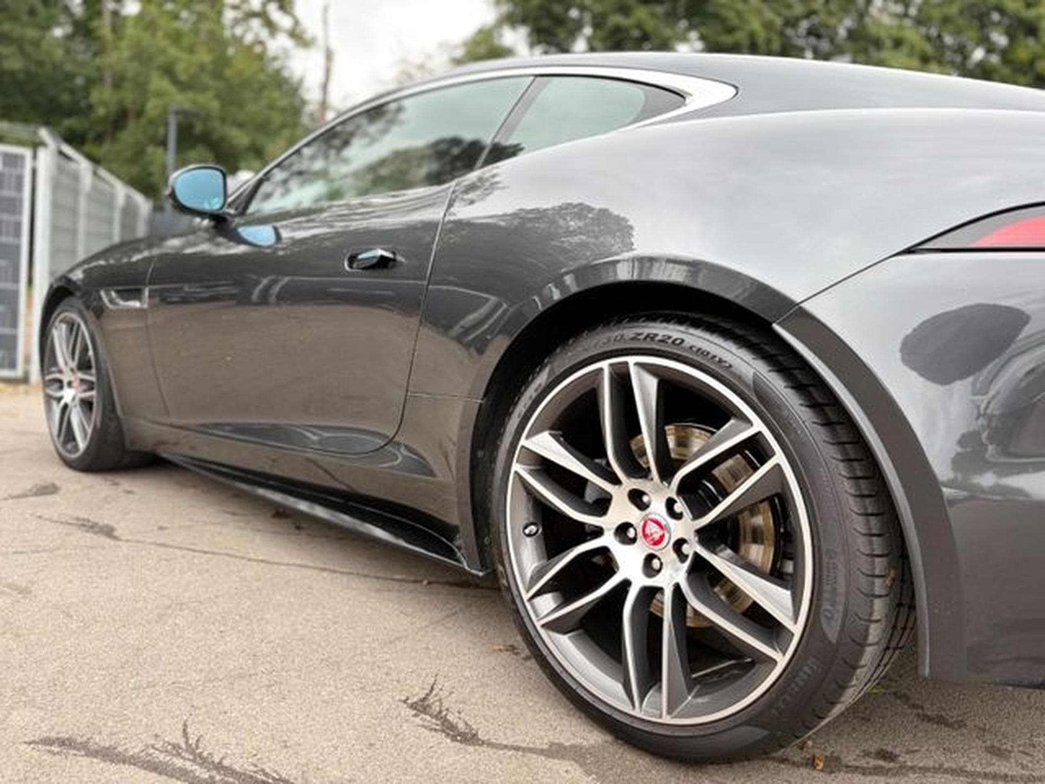 Jaguar F-Type F-TYPE COUPE R-DYNAMIC*AUT*LEDER-BRAUN*LED*TOP (2018) - Photo 14