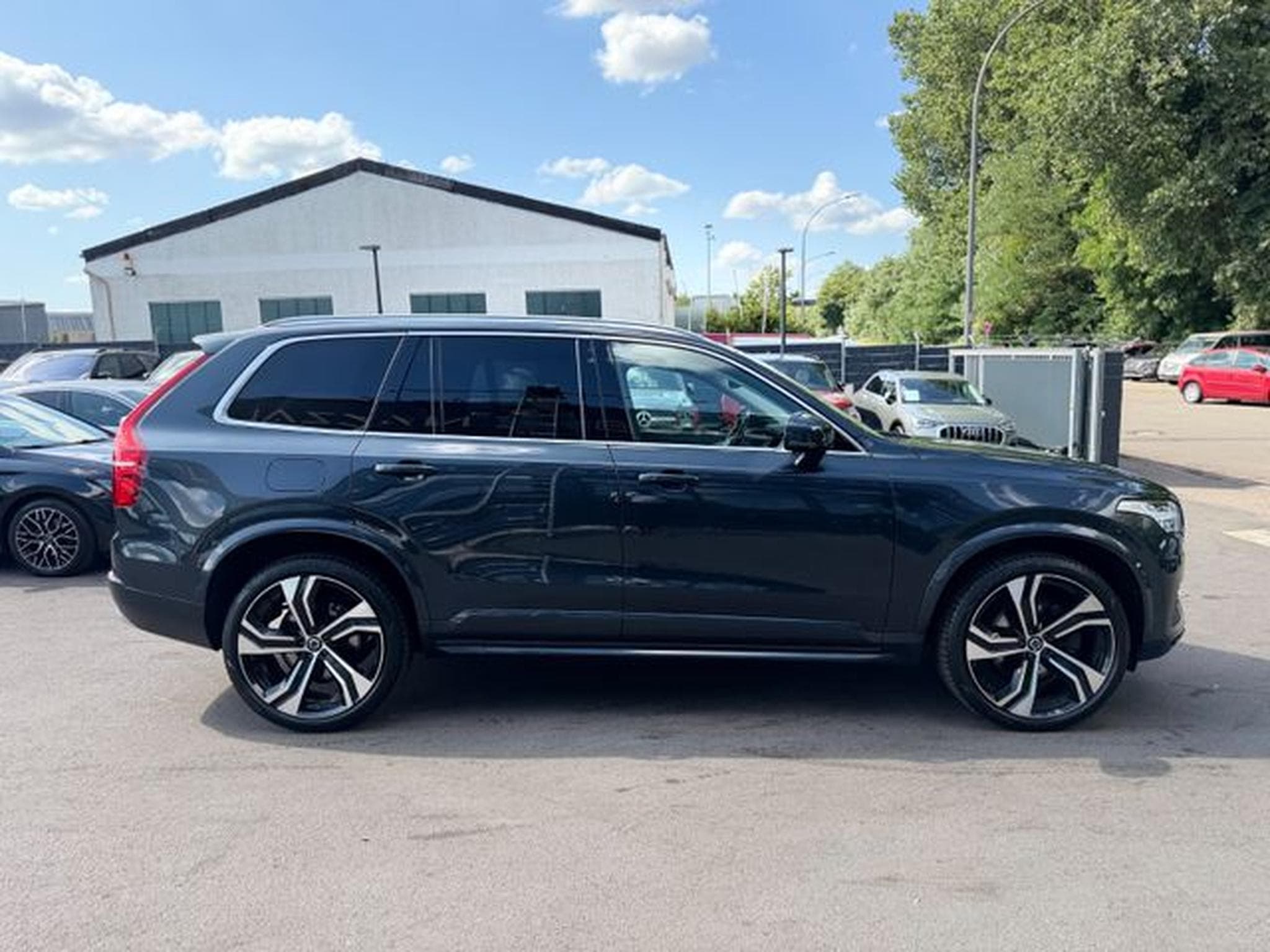 Volvo XC90 XC 90 MOMENTUM PRO AWD *7.SITZER*NAVI*LEDER* (2022) - Photo 12