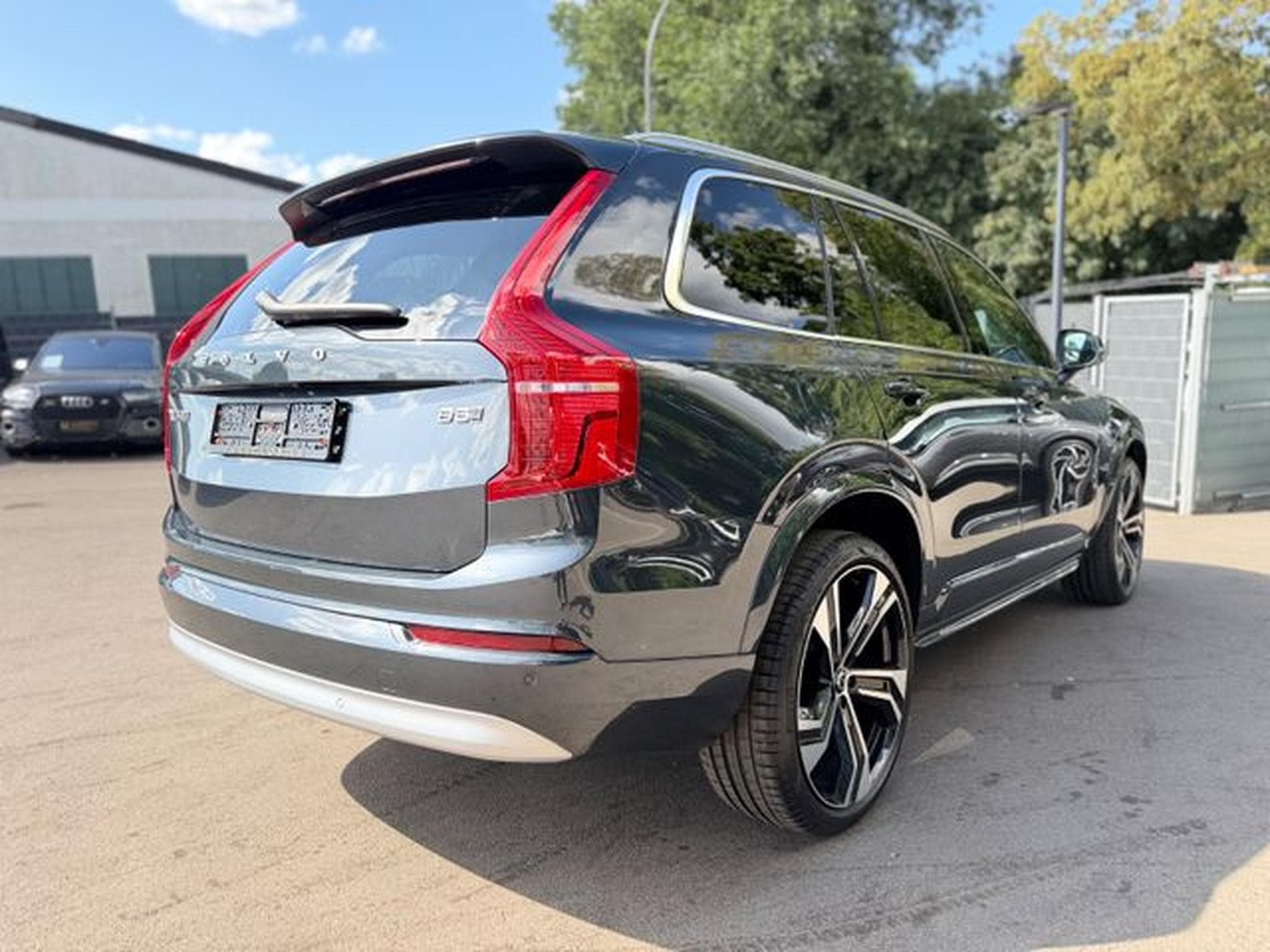 Volvo XC90 XC 90 MOMENTUM PRO AWD *7.SITZER*NAVI*LEDER* (2022) - Photo 6