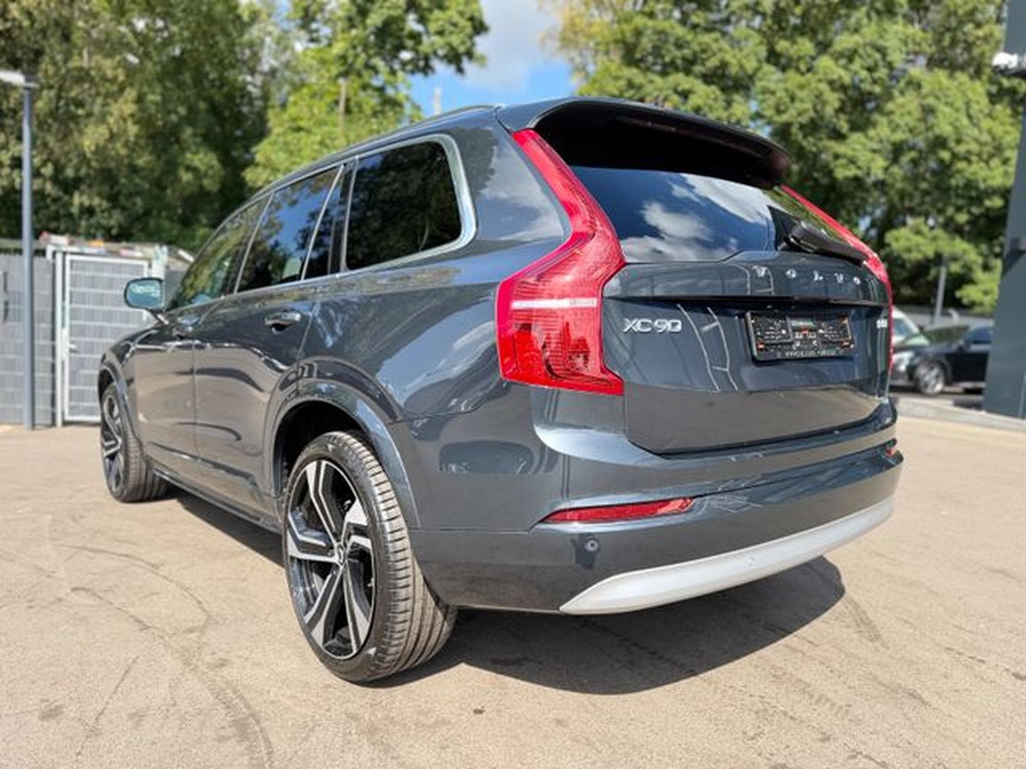 Volvo XC90 XC 90 MOMENTUM PRO AWD *7.SITZER*NAVI*LEDER* (2022) - Photo 9