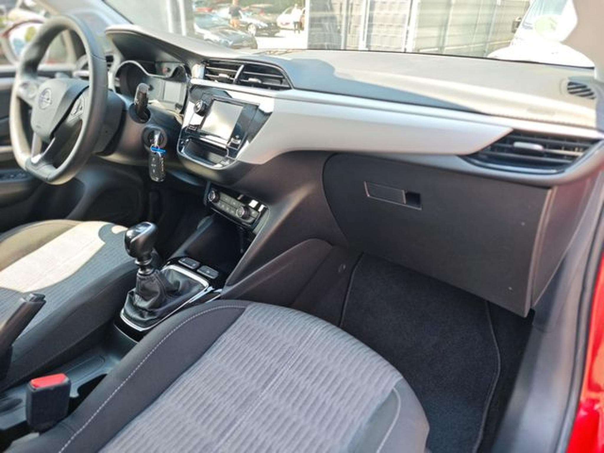Opel Corsa CORSA F*KLIMA*PDC*SITZHEIZUNG*TEMPOMAT* (2023) - Foto 14