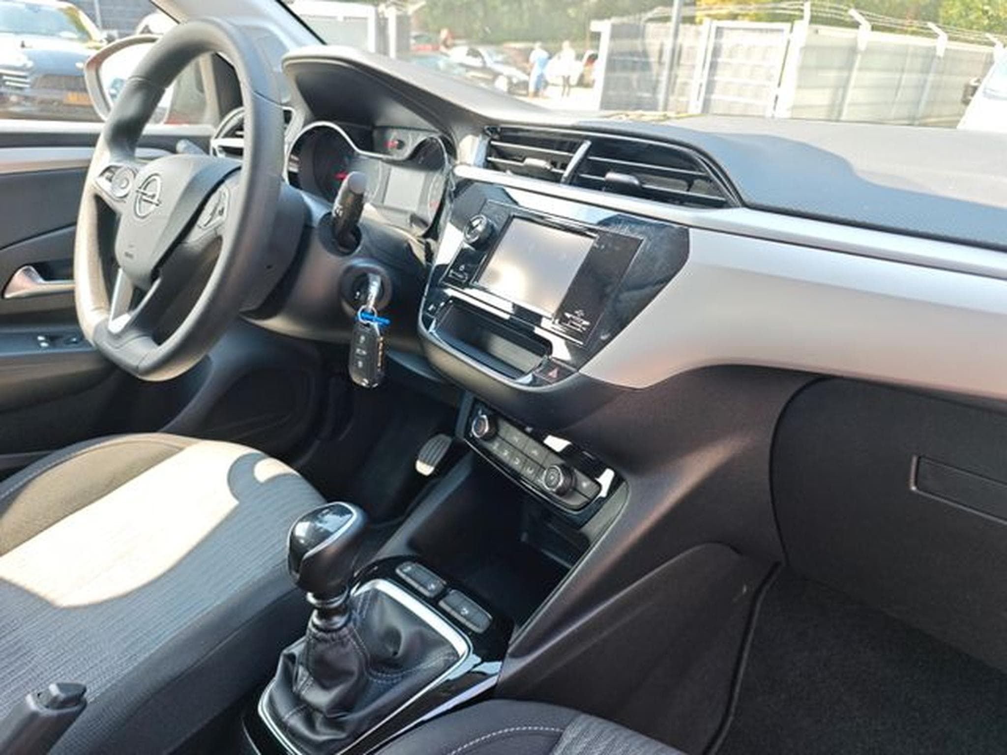 Opel Corsa CORSA F*KLIMA*PDC*SITZHEIZUNG*TEMPOMAT* (2023) - Photo 15