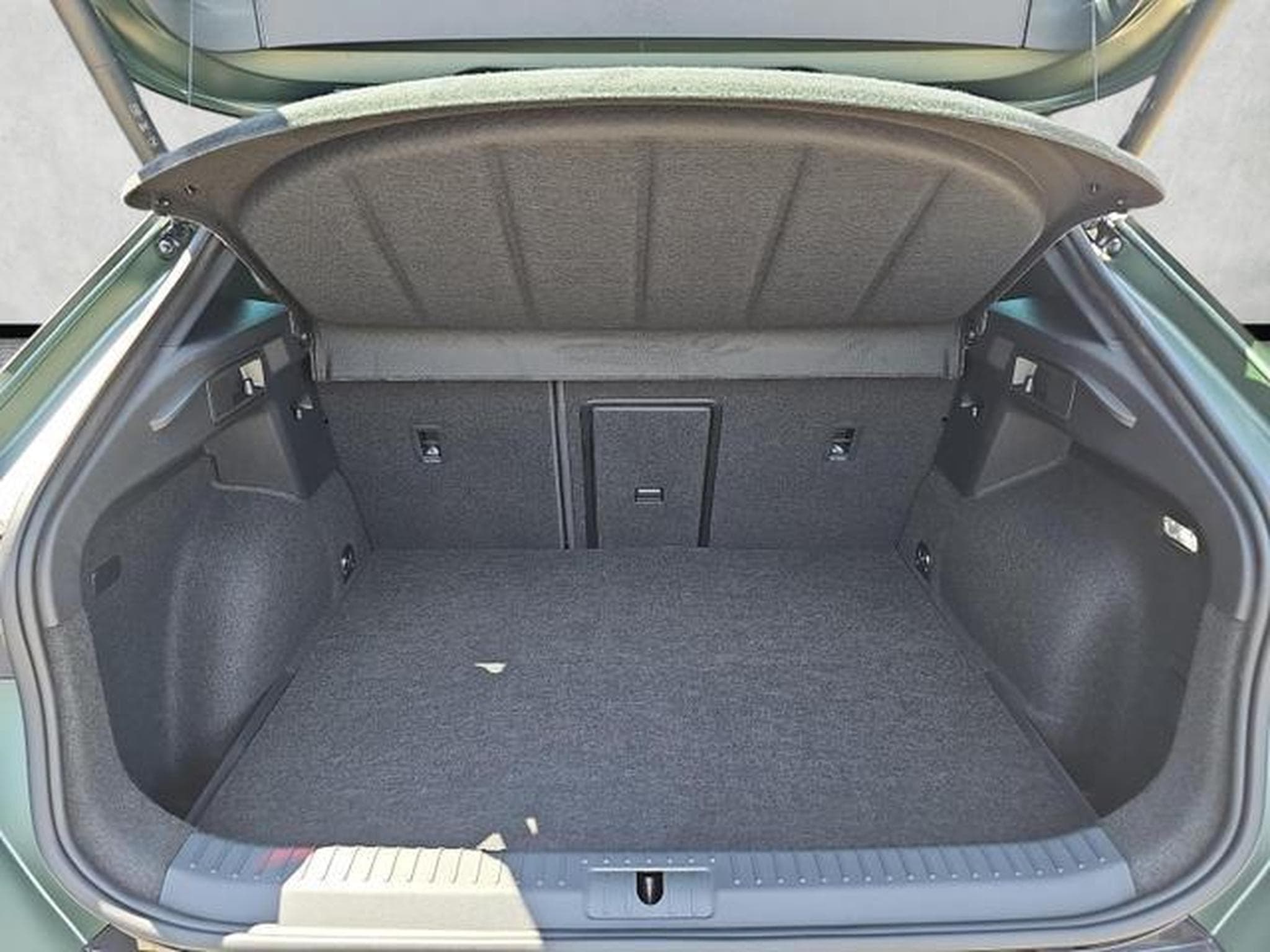 Cupra Formentor 1.5 TSI e-Hybrid 150 kW (2026) - Photo 14
