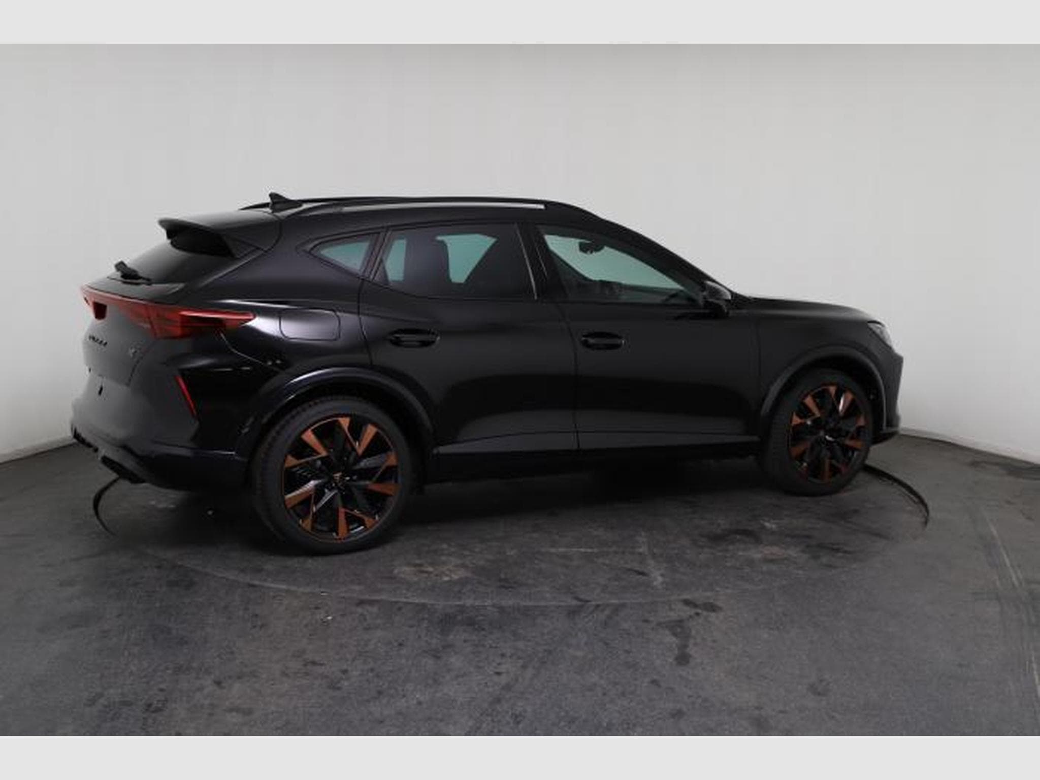 Cupra Formentor VZ (2025) - Photo 8