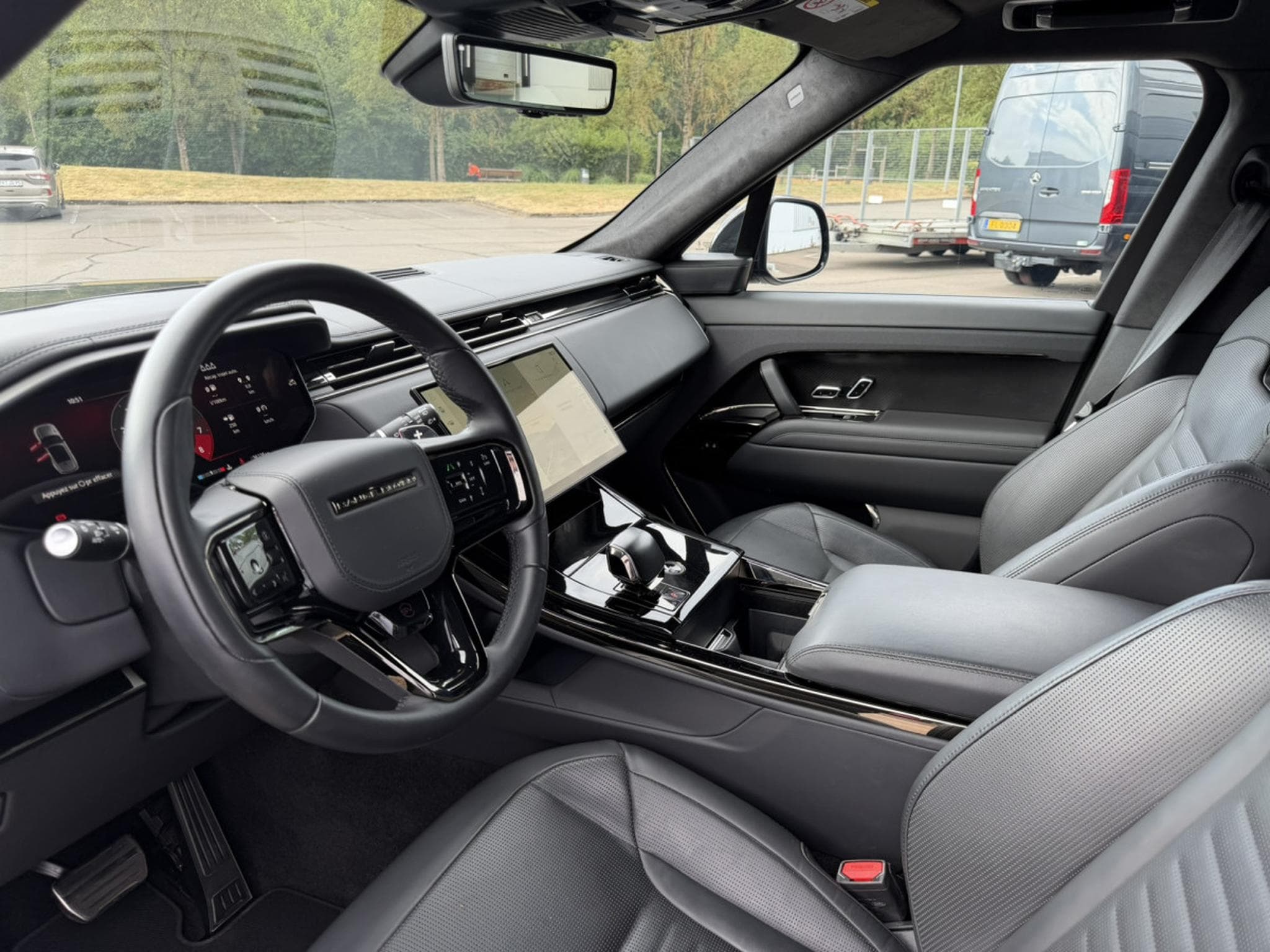 Land-Rover Range Rover Sport SV1 P635 -Full Carbon - Carbon Céramic - Carbon Rim - Panora (2024) - Photo 11