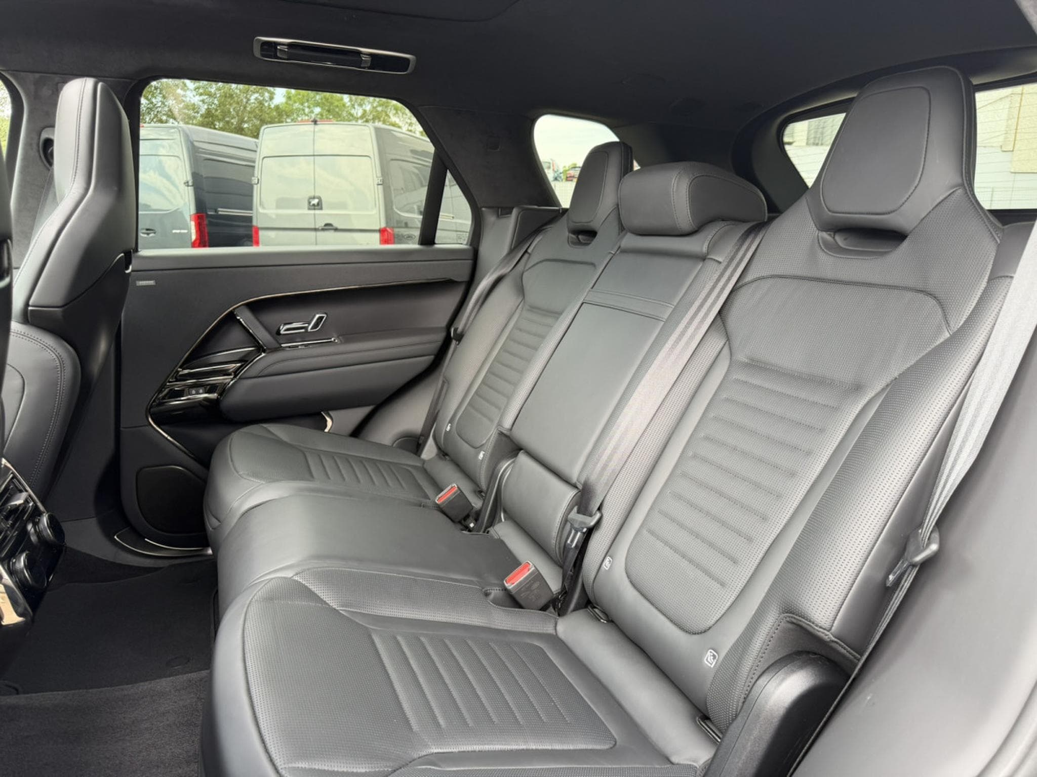 Land-Rover Range Rover Sport SV1 P635 -Full Carbon - Carbon Céramic - Carbon Rim - Panora (2024) - Photo 14