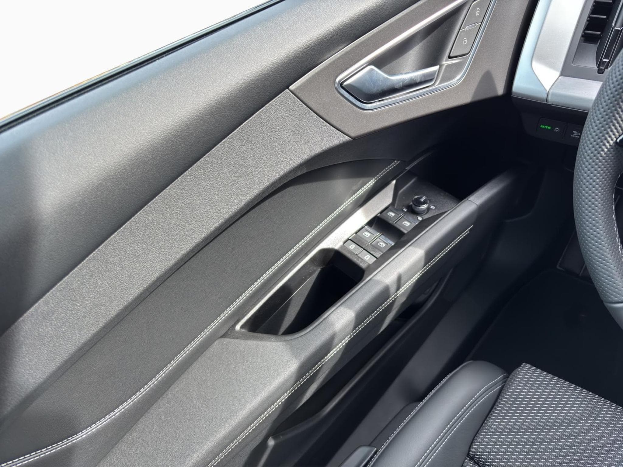Audi Q4 e-tron SUV (2026) - Photo 14
