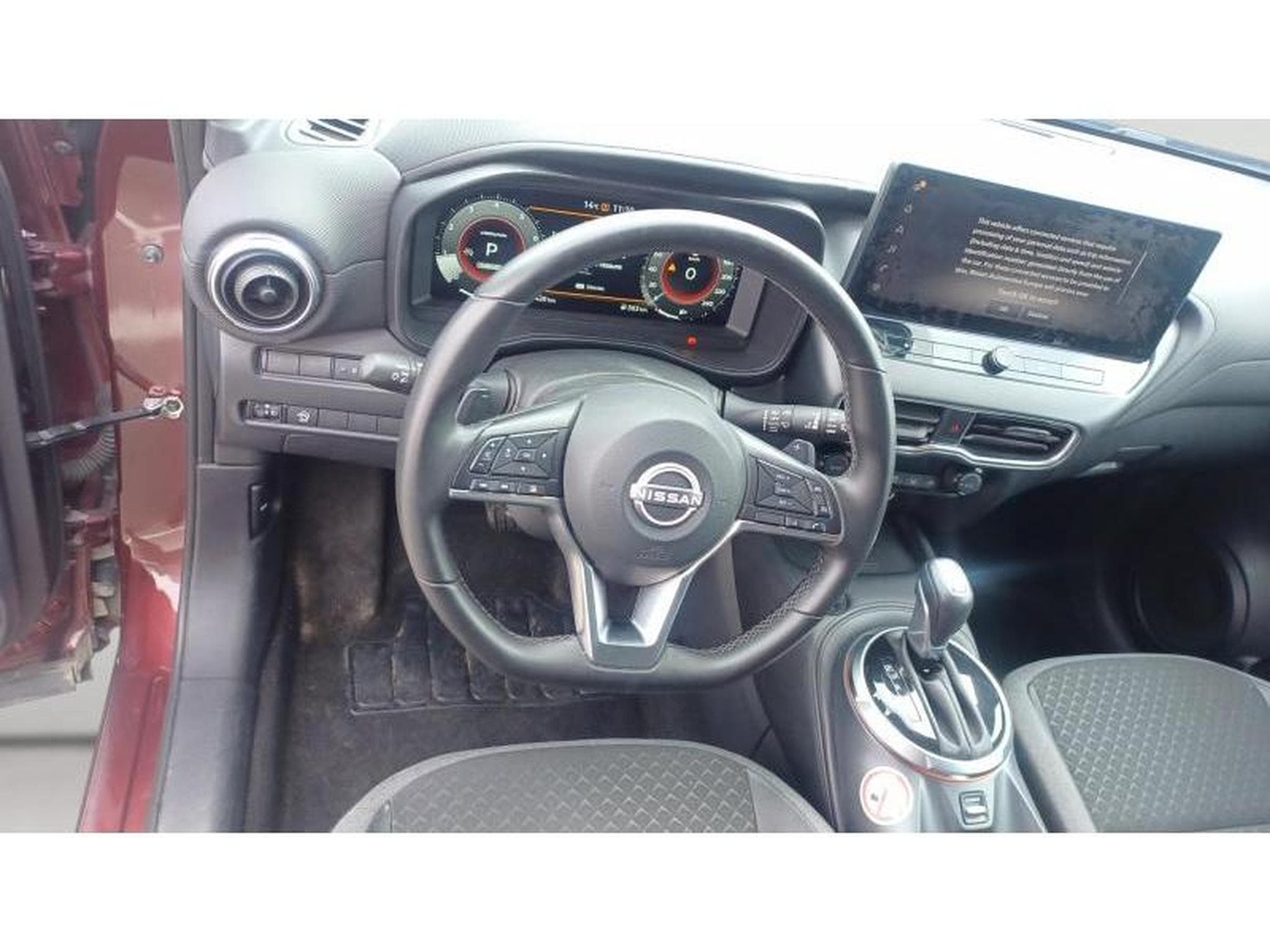 Nissan Juke N-DESIGN (2024) - Foto 11
