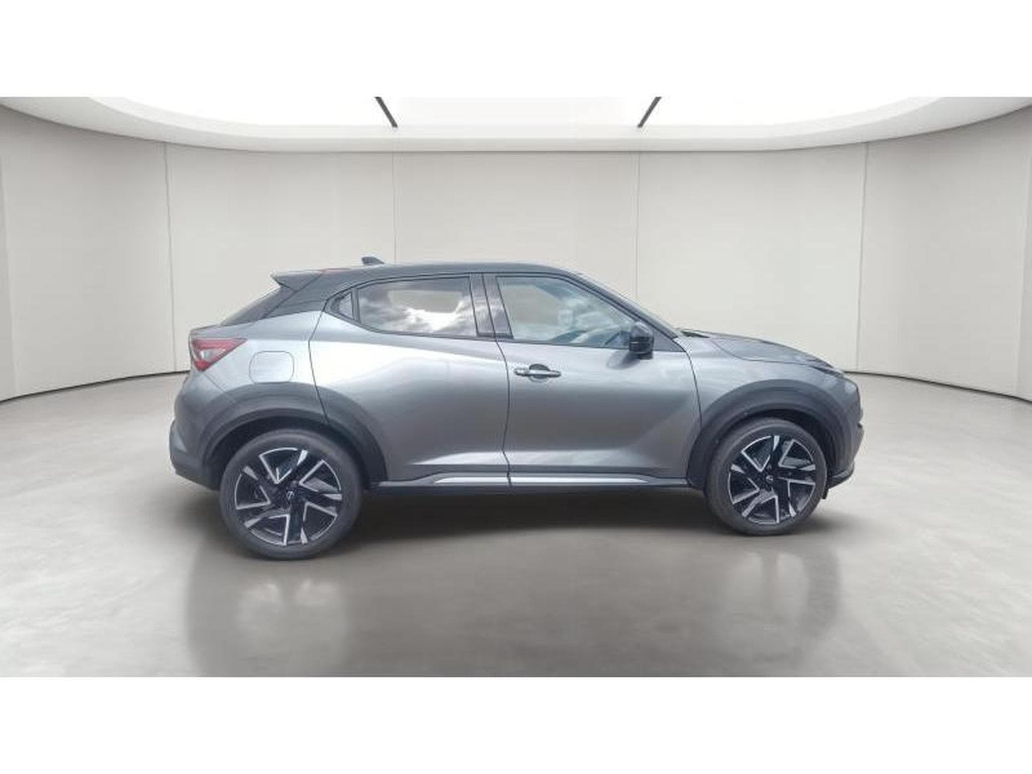 Nissan Juke N-DESIGN (2024) - Foto 6