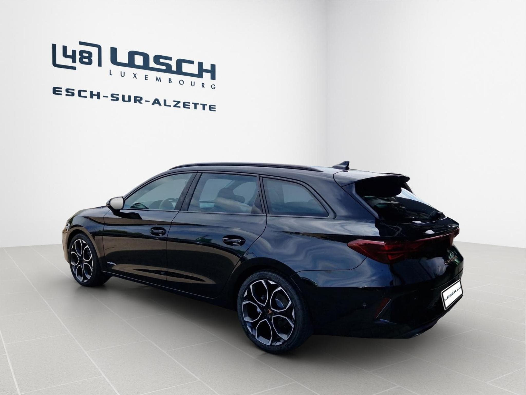 Cupra Leon Sportstourer 2.0 TSI 4Drive DSG (2026) - Foto 4