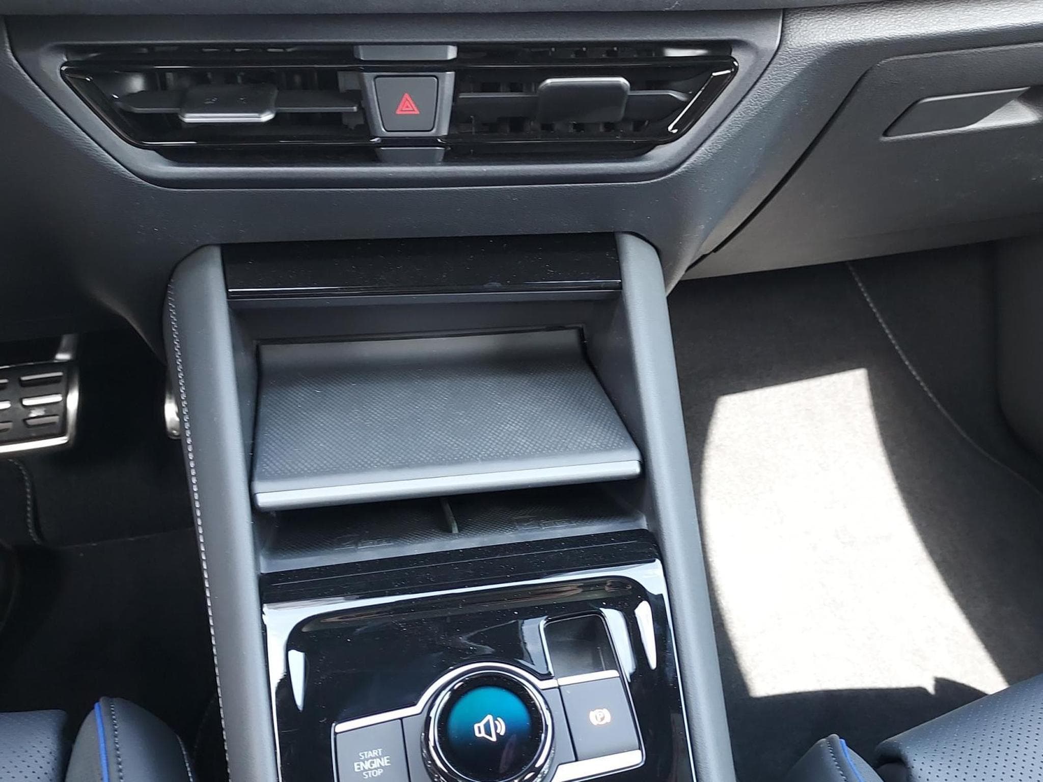 VW Tiguan R-Line (2026) - Photo 10