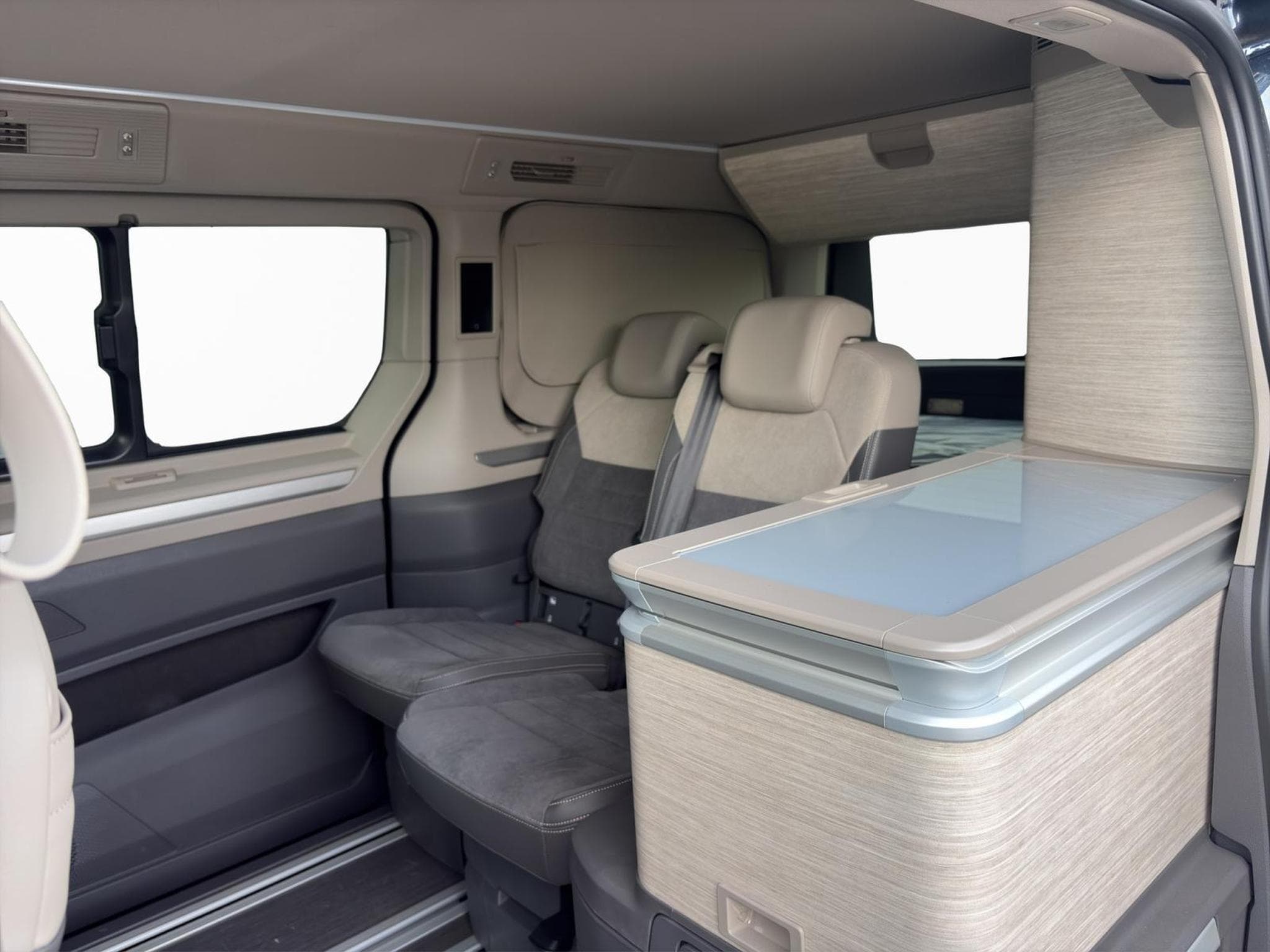 VW California Ocean (2026) - Photo 10