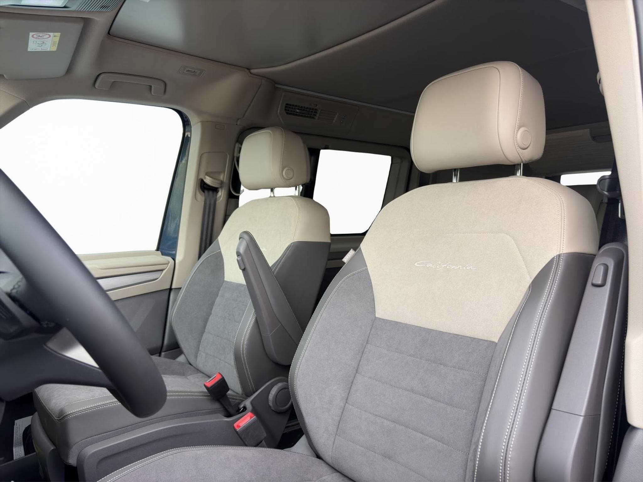VW California Ocean (2026) - Photo 9