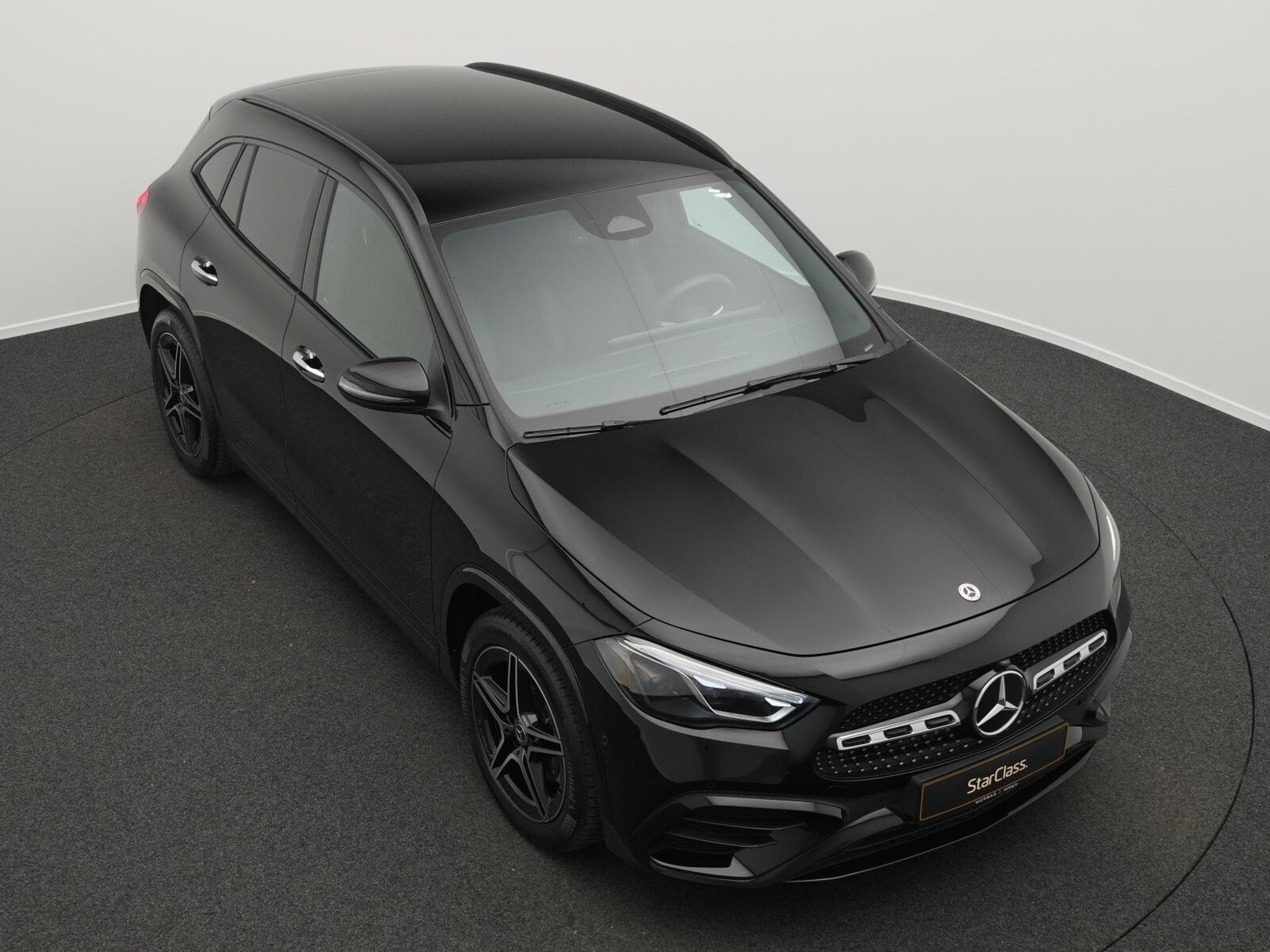 Mercedes GLA 200 d AMG-Line Multi+Kamera+Night+19" (2025) - Foto 10