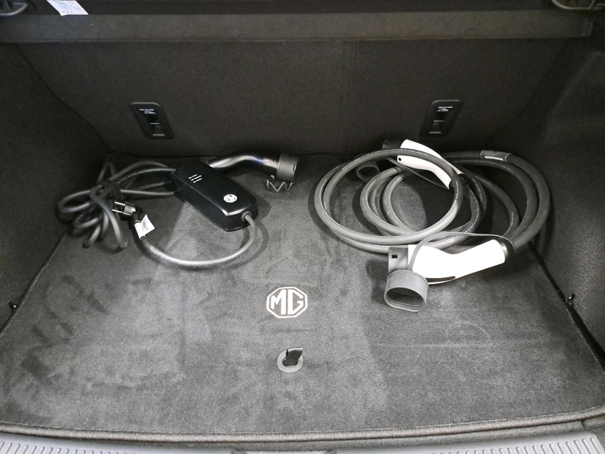 Mg MG4 Luxury (2024) - Foto 8