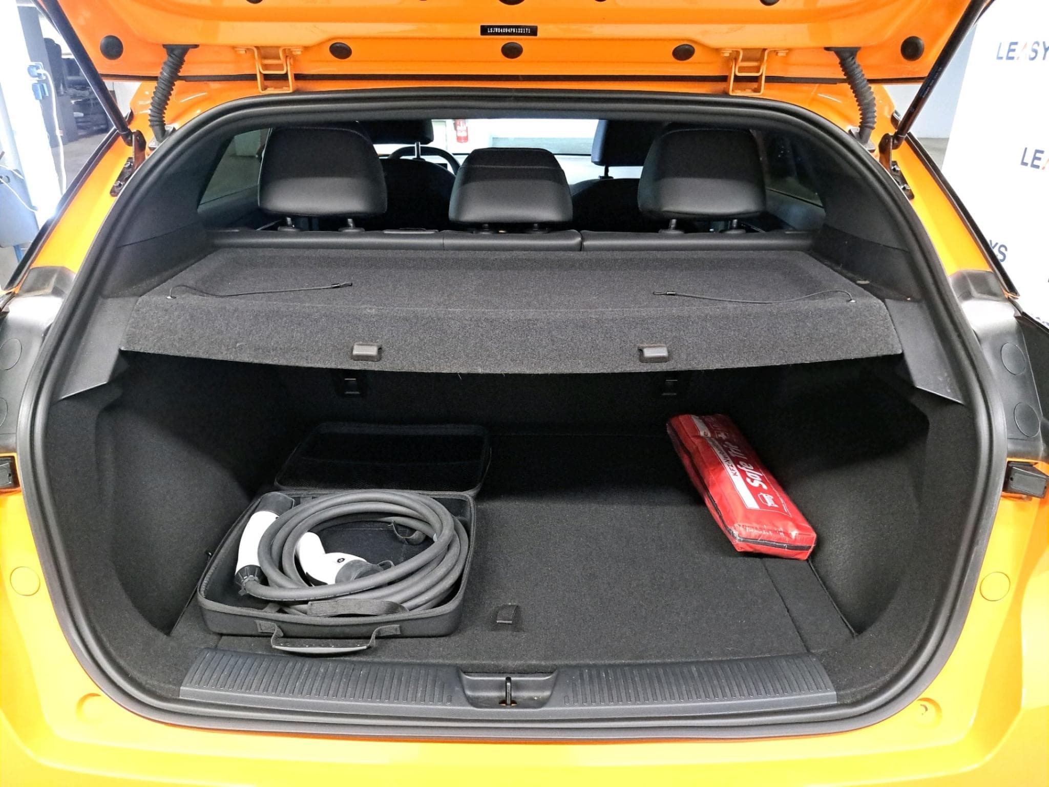 Mg MG4 Luxury (2023) - Foto 17