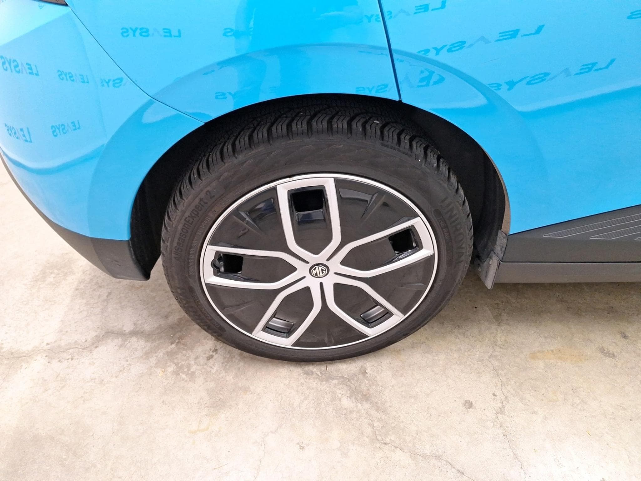 Mg MG4 Luxury (2023) - Foto 20