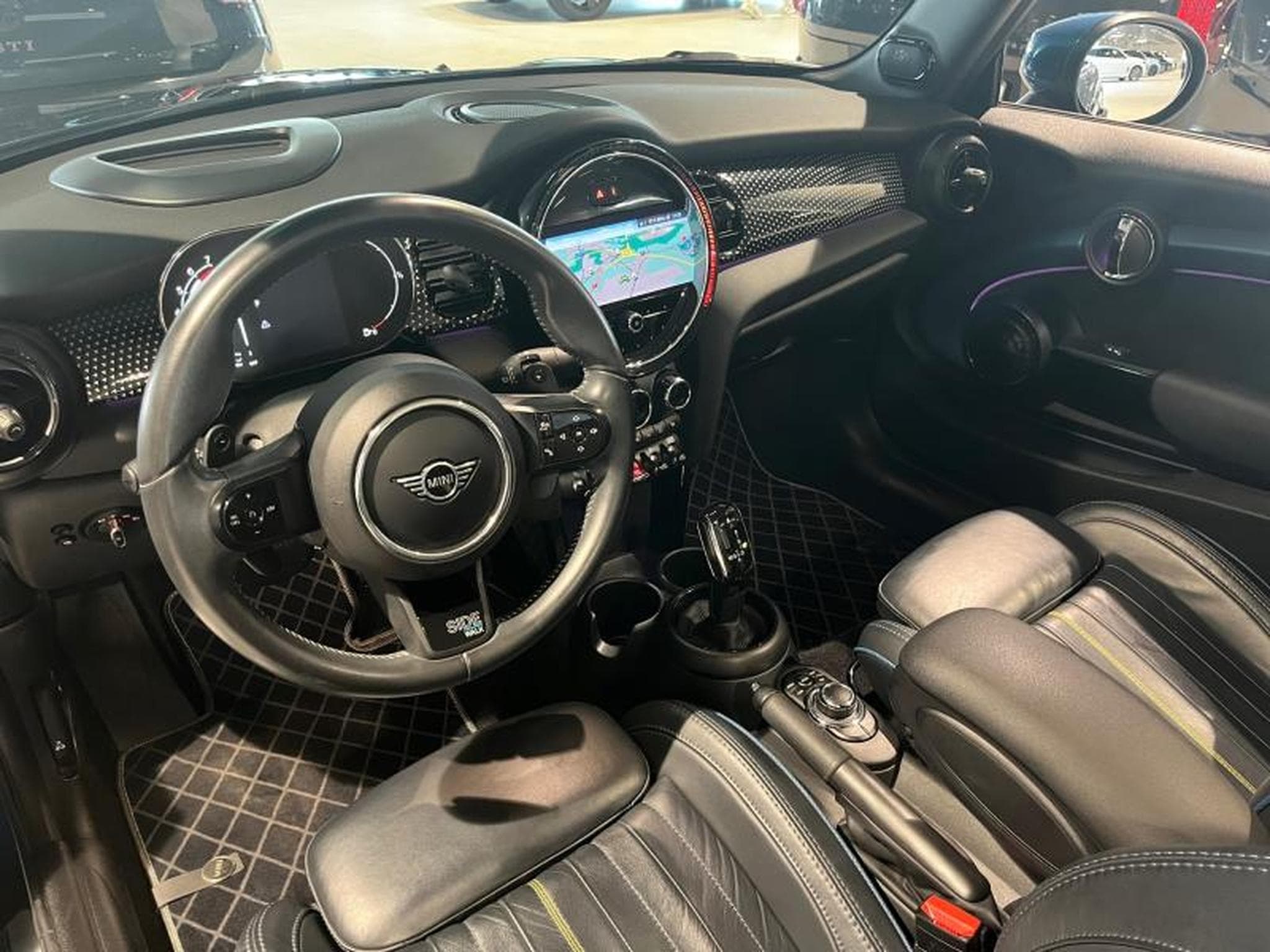 MINI Cooper Cooper S Cabrio (2022) - Photo 12
