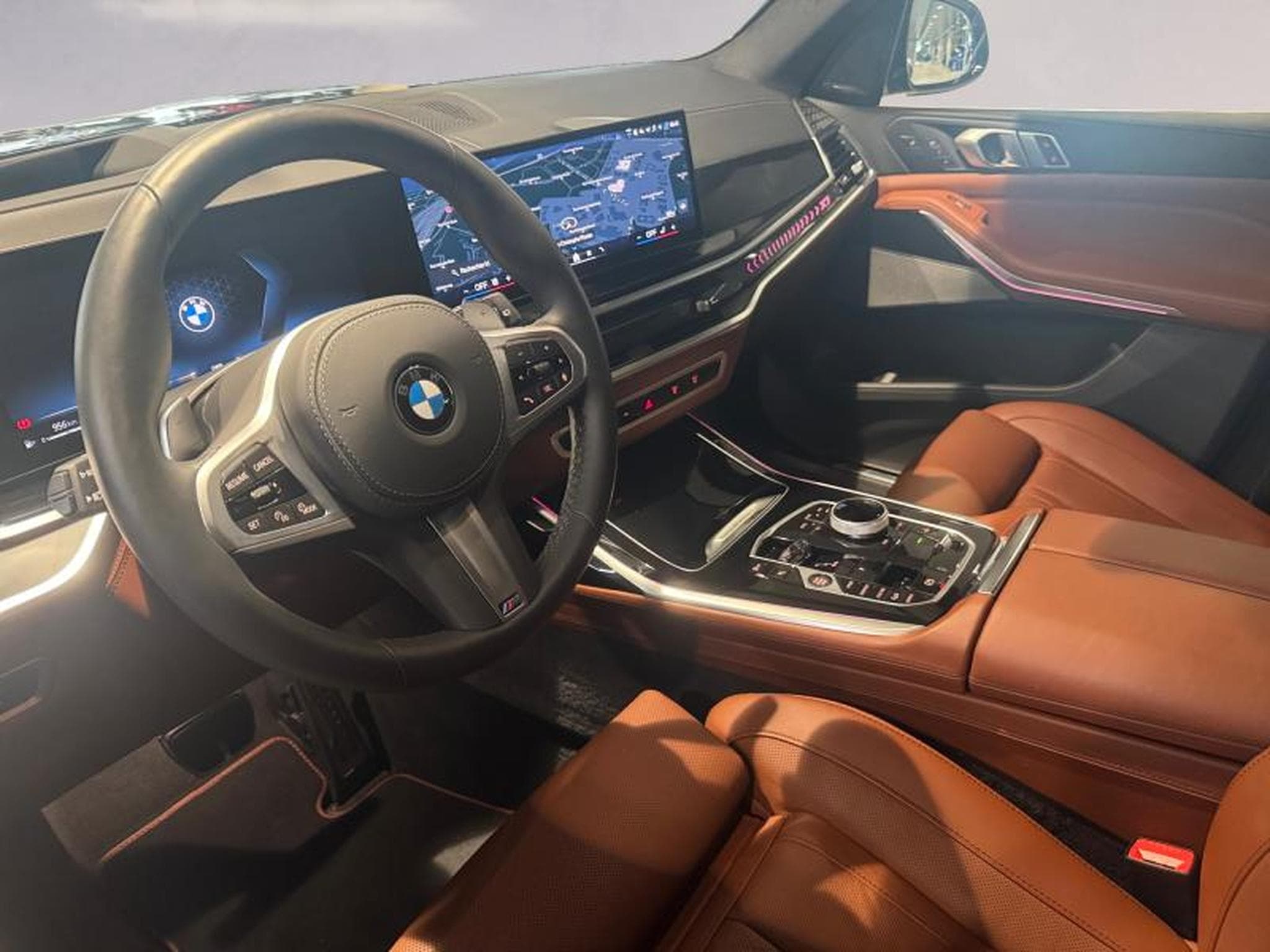 BMW X7 X7 xDrive40d M Sport (2025) - Foto 11
