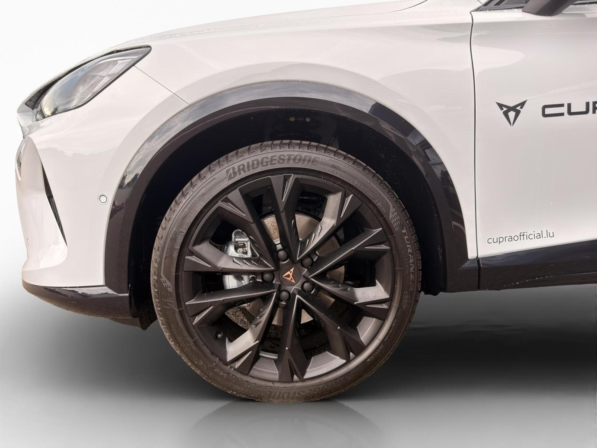 Cupra Formentor 2.0 TDI DSG (2026) - Foto 8