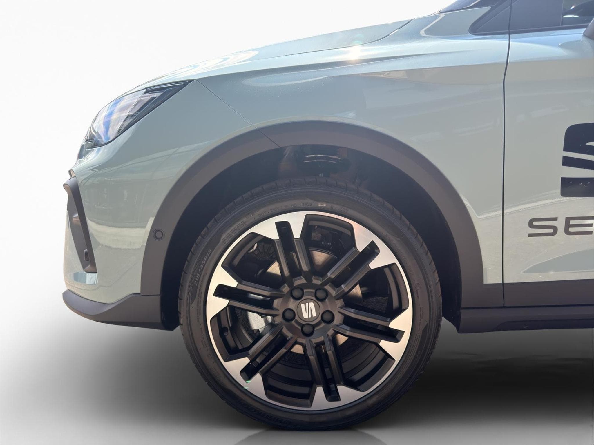 Seat Arona FR (2026) - Photo 8