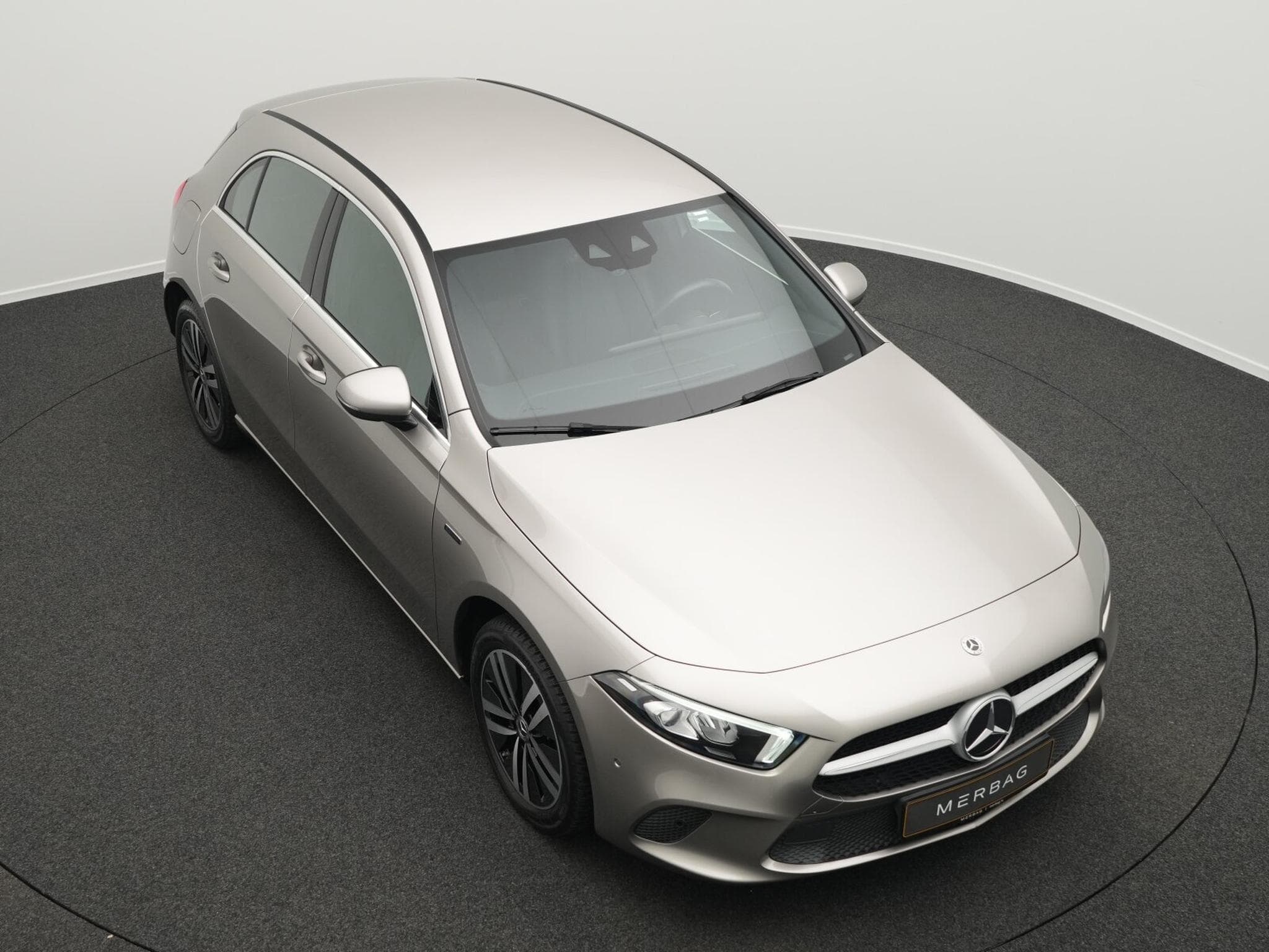 Mercedes A 250 e (2020) - Foto 10
