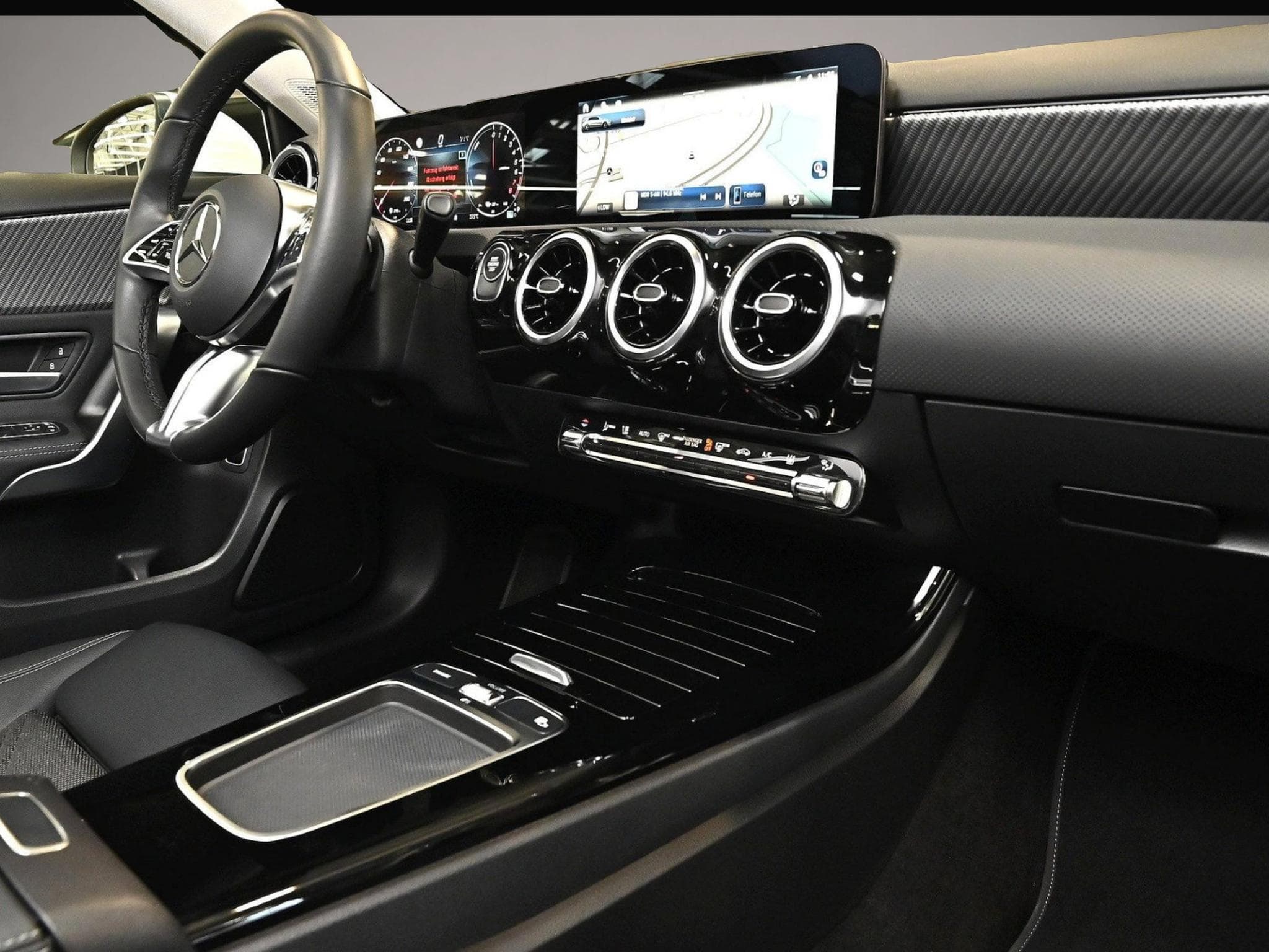 Mercedes 250 (2025) - Foto 5