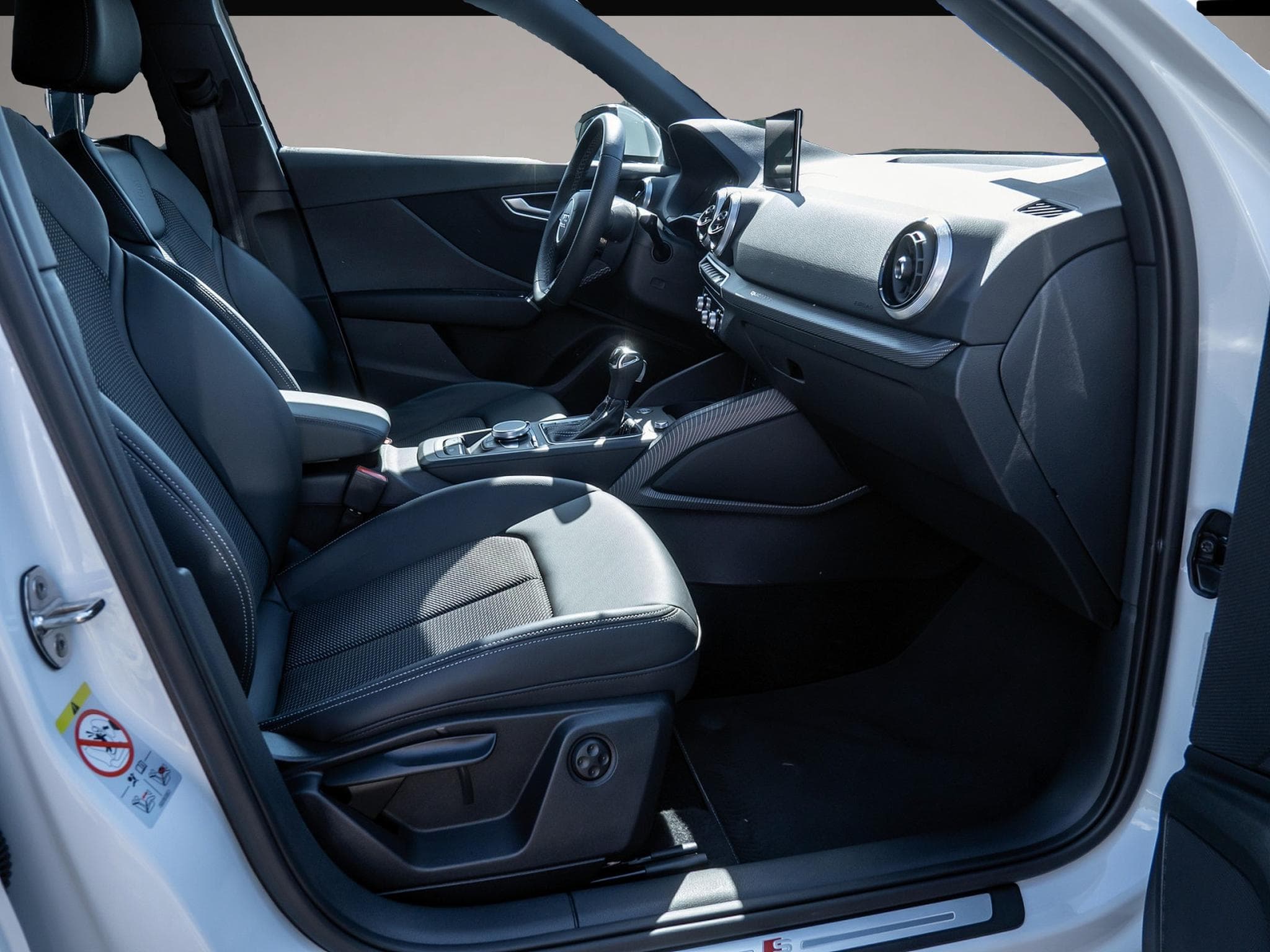 Audi Q2 (2022) - Foto 2