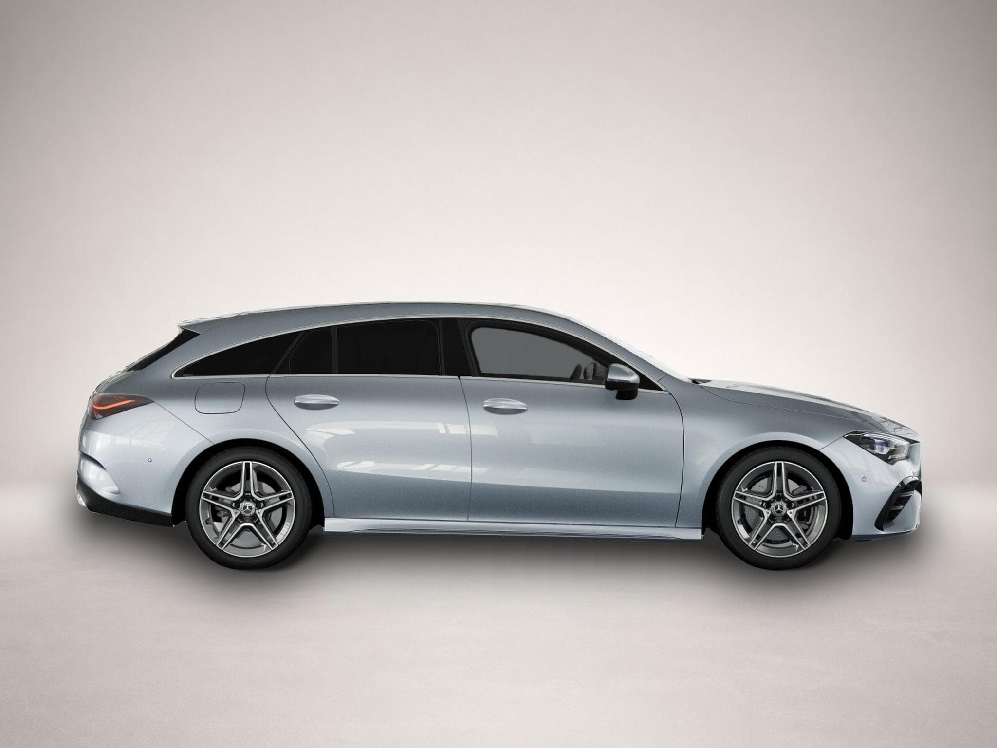 Mercedes GLA 200 (2025) - Photo 5