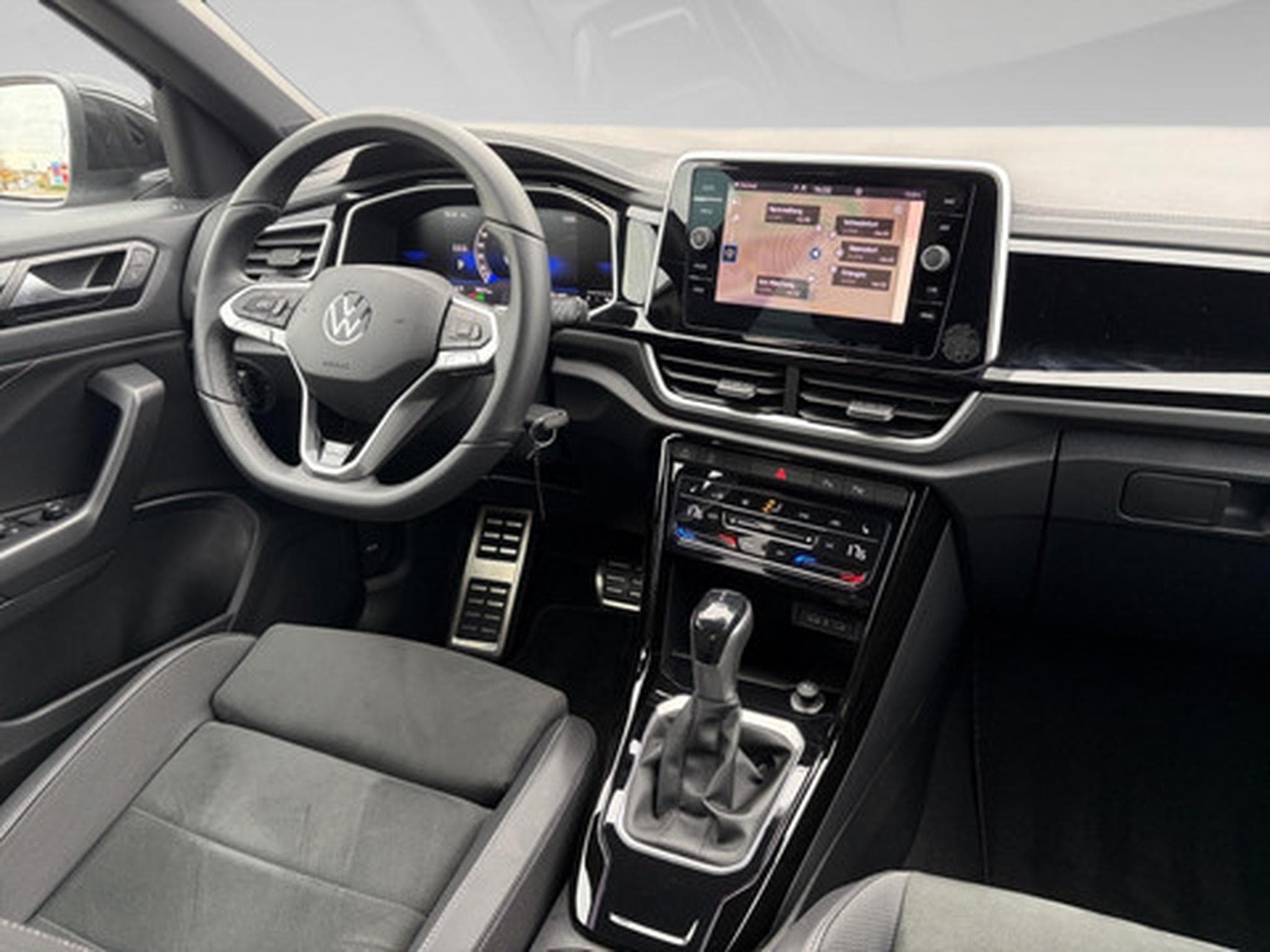 VW T-Roc R-line 1.5L (2025) - Photo 6