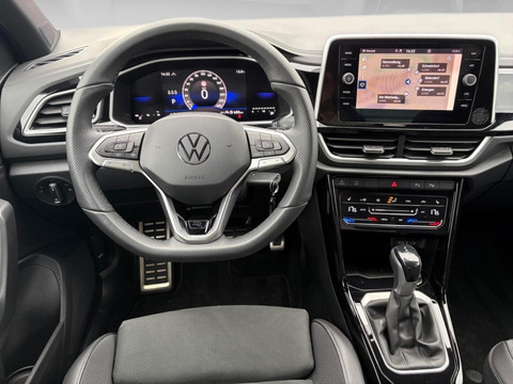 VW T-Roc R-line 1.5L (2025) - Photo 7