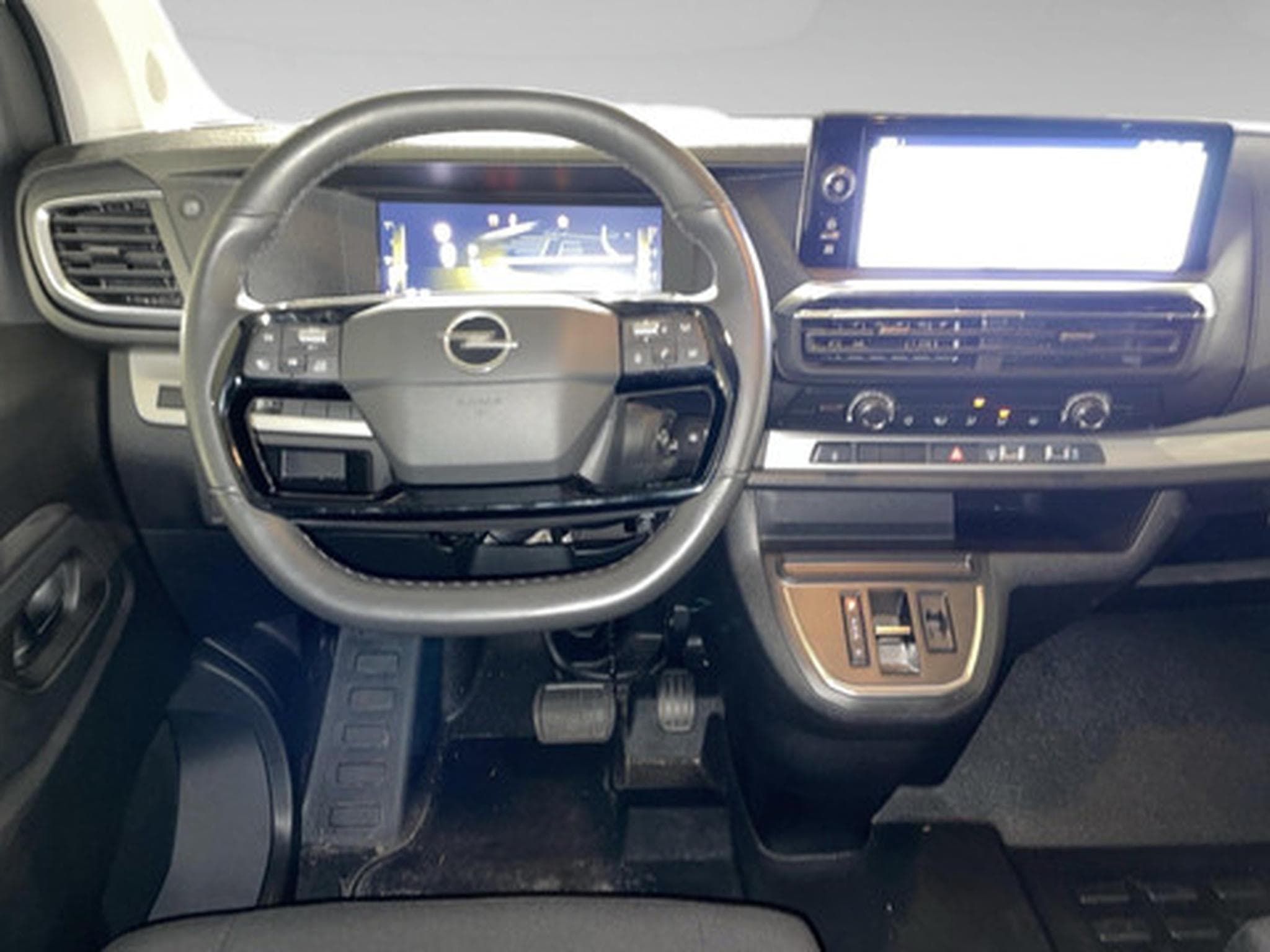 Opel Zafira Life 2.0 TD BI 130KW S/S L3H1 Edit. High AT8 (2024) - Photo 6
