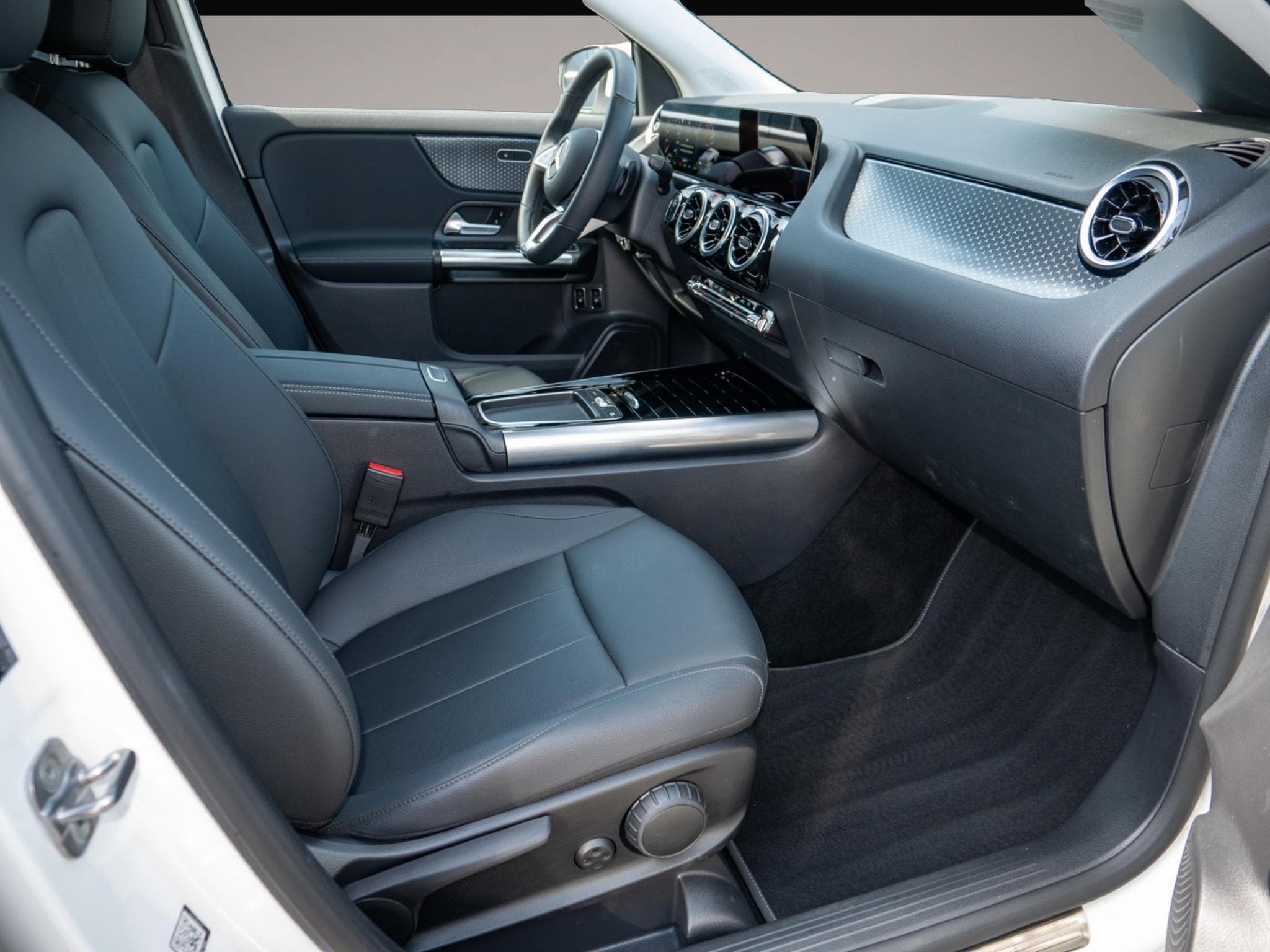 Mercedes GLA 200 (2025) - Foto 2