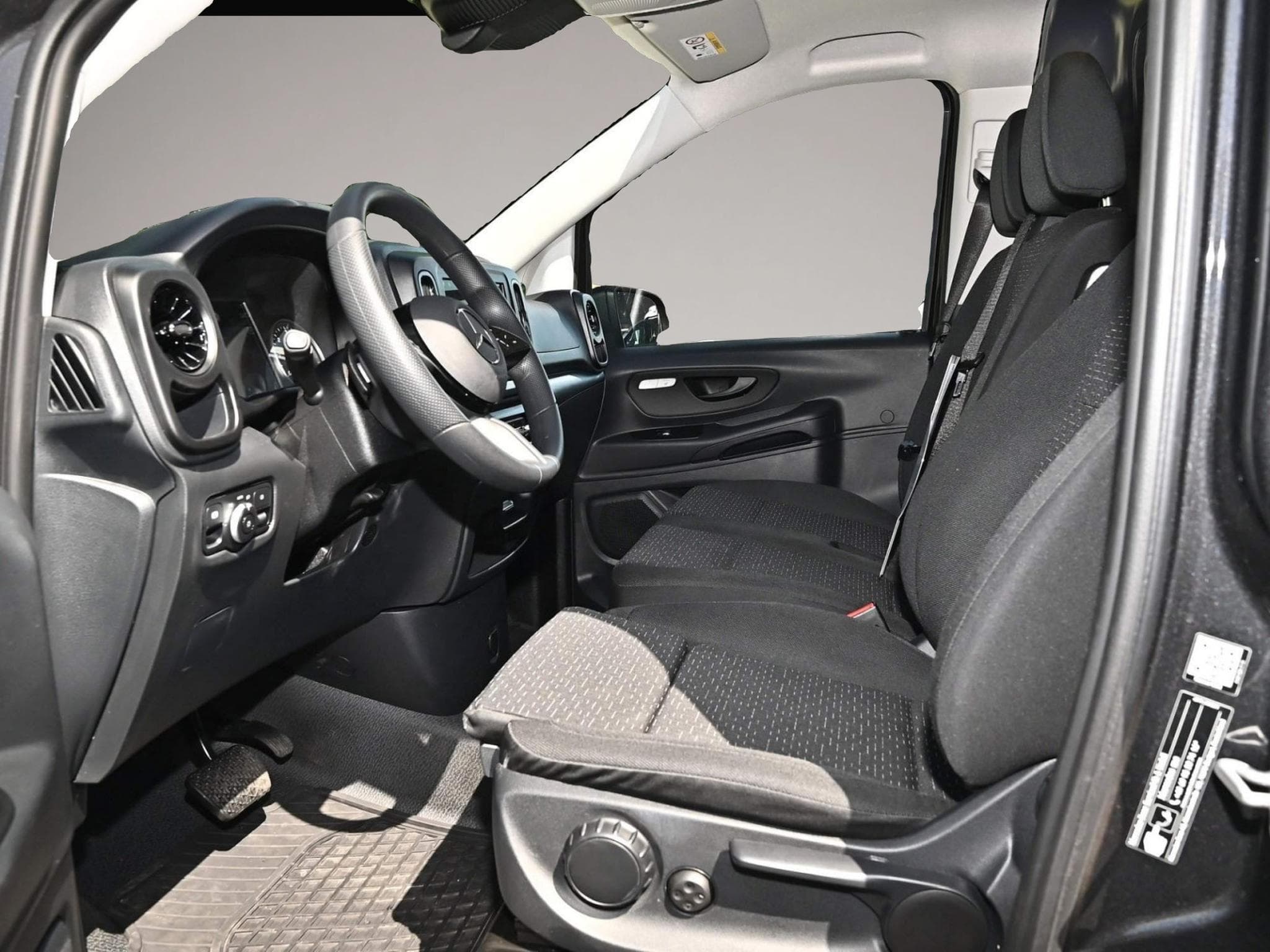 Mercedes Vito (2025) - Foto 5