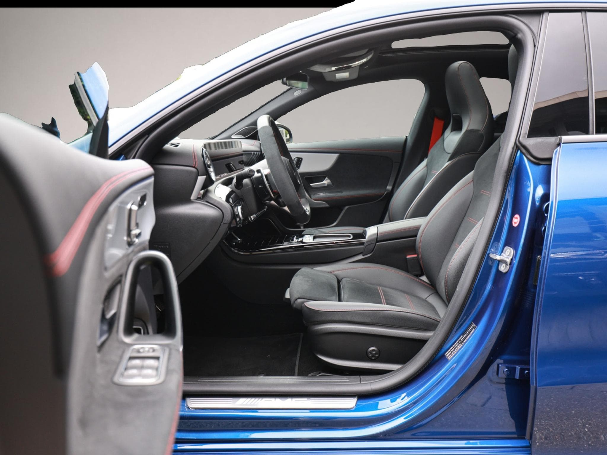Mercedes A 45 AMG (2025) - Foto 7