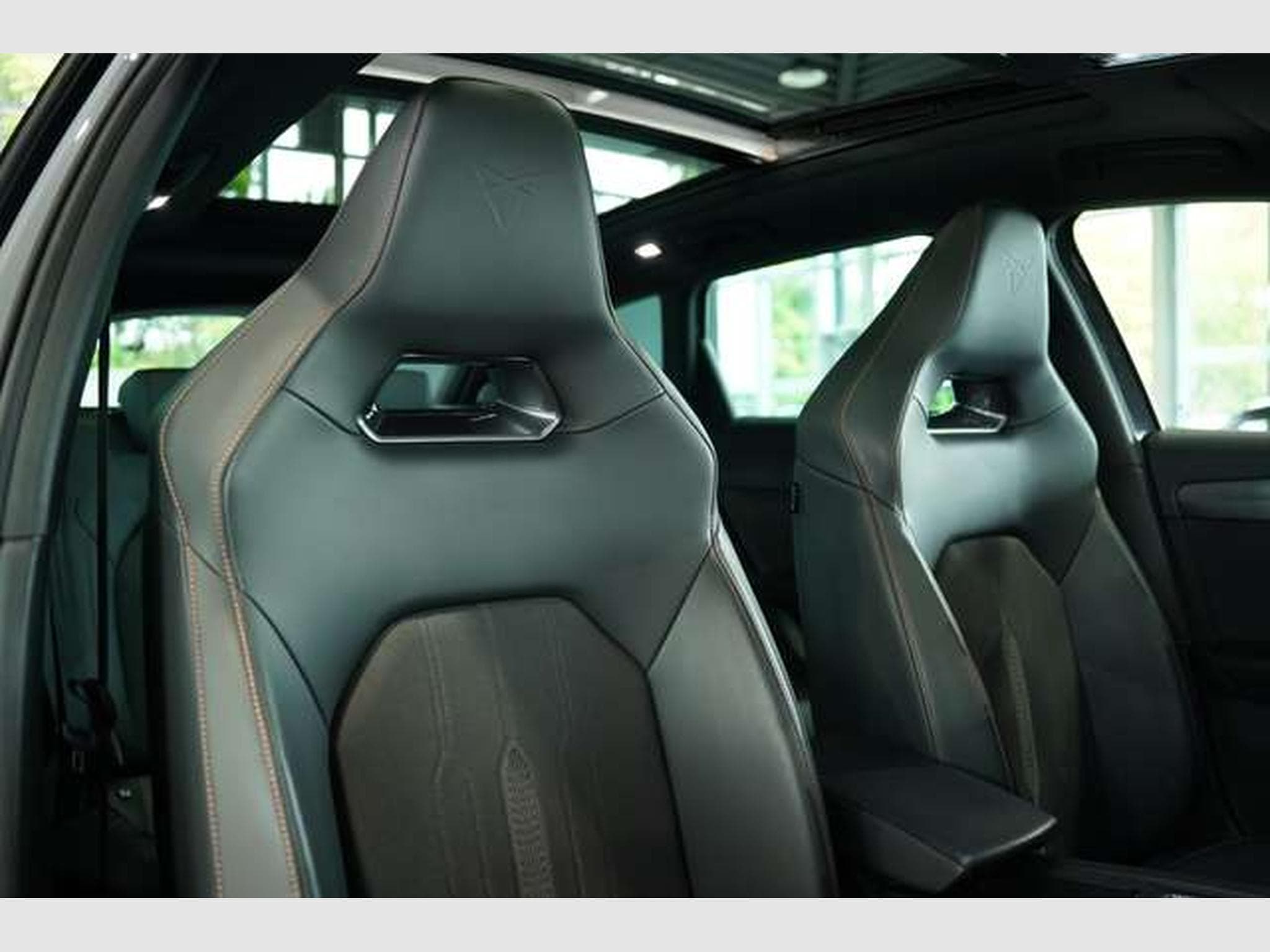 CUPRA Leon Sportstourer e-Hybrid 2.H *19 *Pano *ACC (2020) - Photo 17