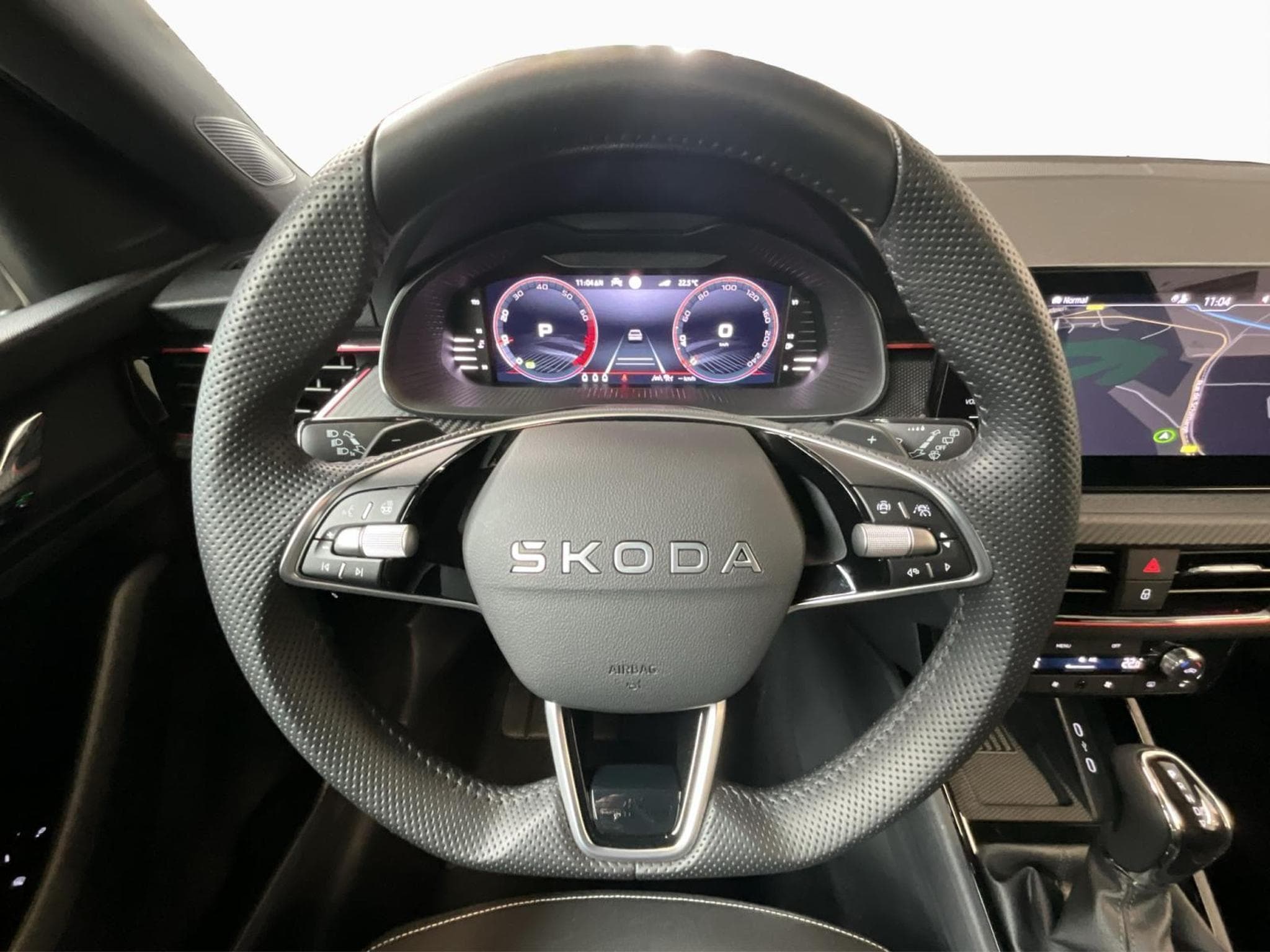 Skoda Kamiq Monte-Carlo+DSG+P.Ass.-Drive+P.Park&Go (2025) - Photo 10