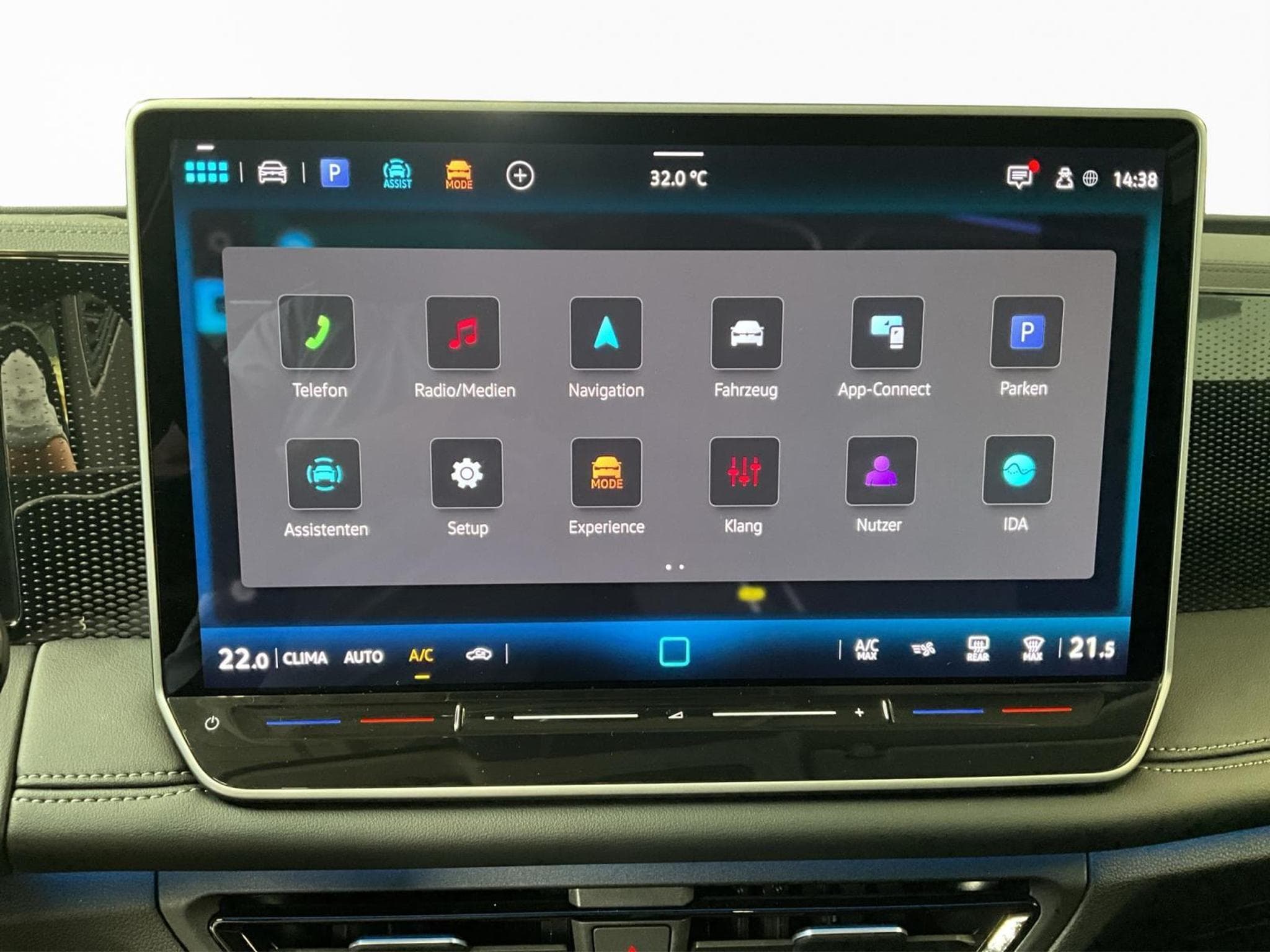VW Tiguan Life+DSG+P.Info.+AHK+LED+Navi (2025) - Foto 15