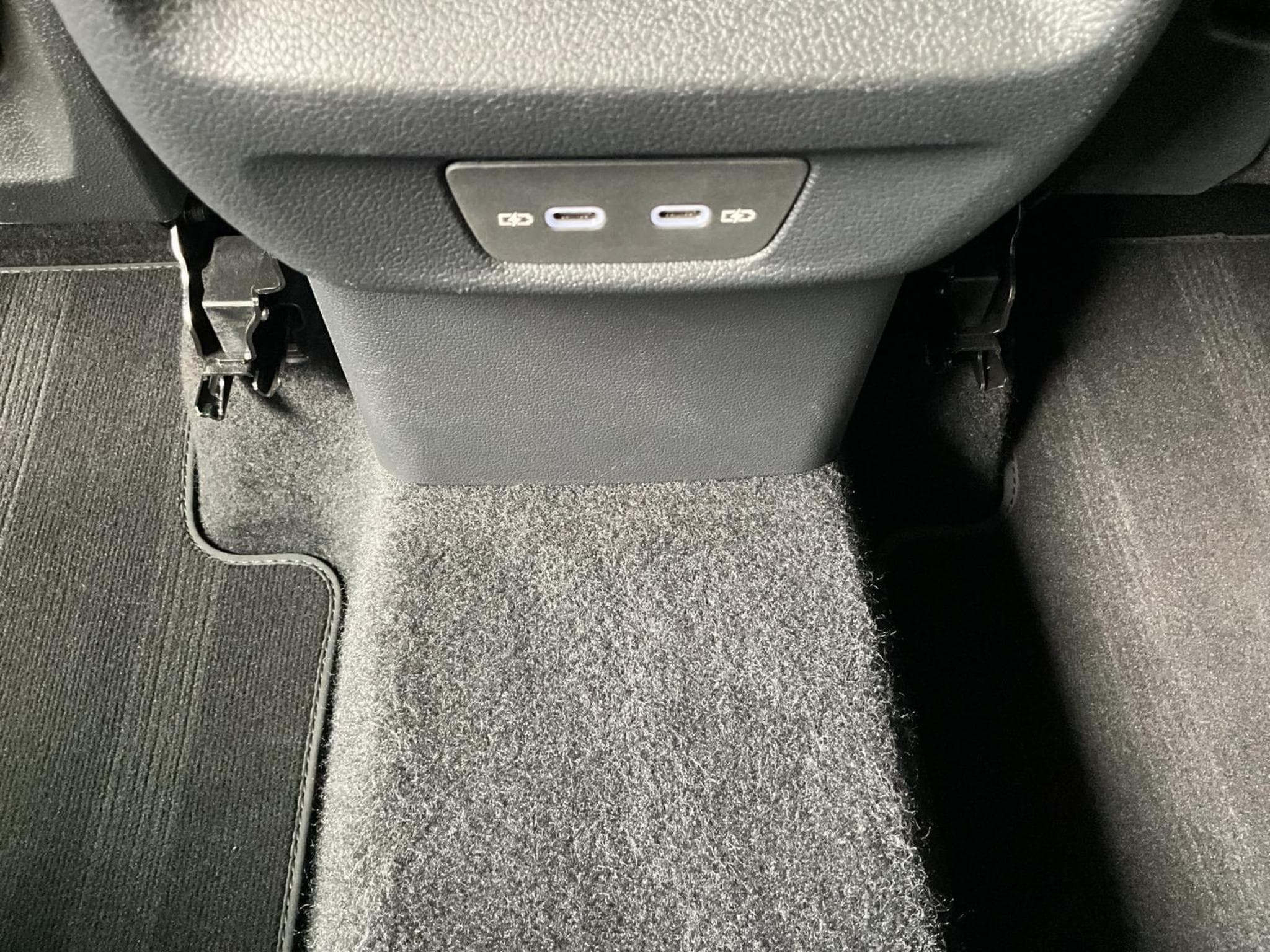 VW Tiguan Life+DSG+P.Info.+AHK+LED+Navi (2025) - Foto 19