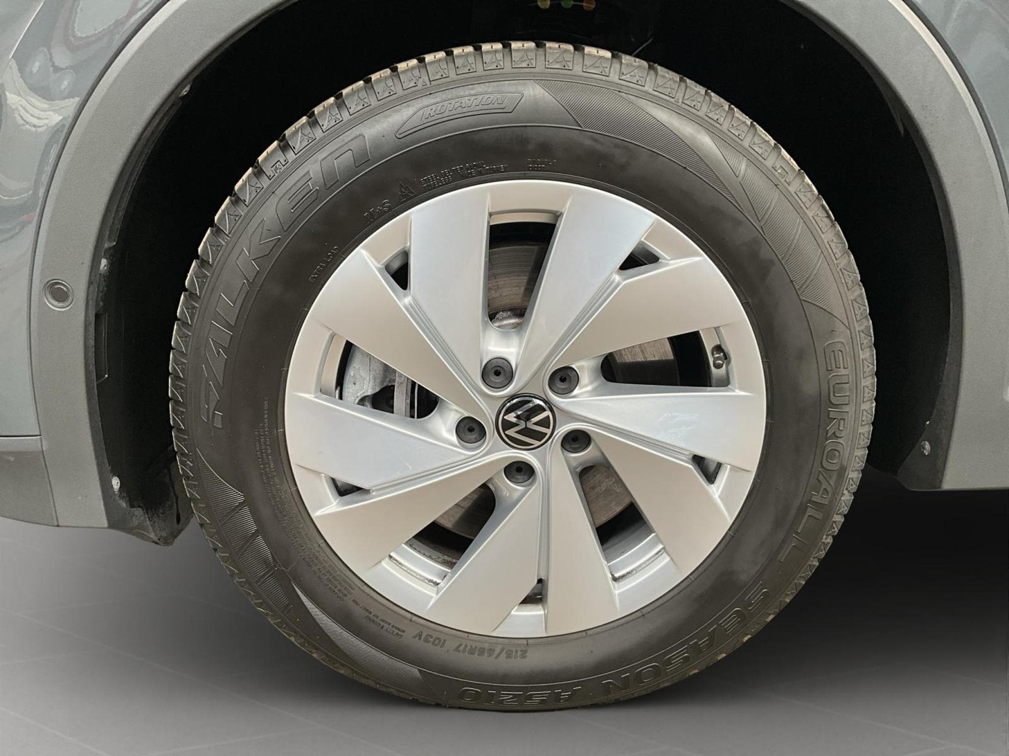 VW Tiguan Life+DSG+P.Info.+AHK+LED+Navi (2025) - Foto 8