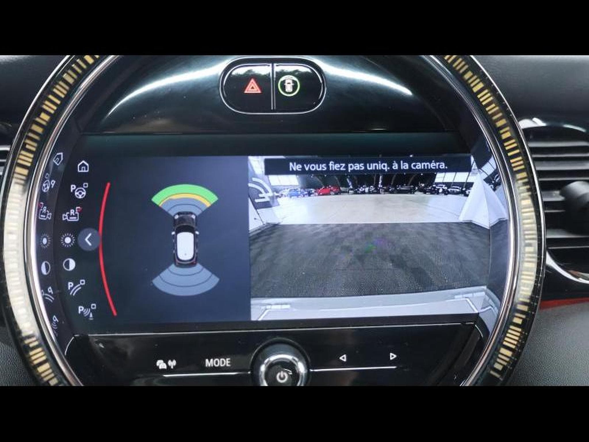MINI Cooper 136 Hatch Stptronic (2022) - Photo 22