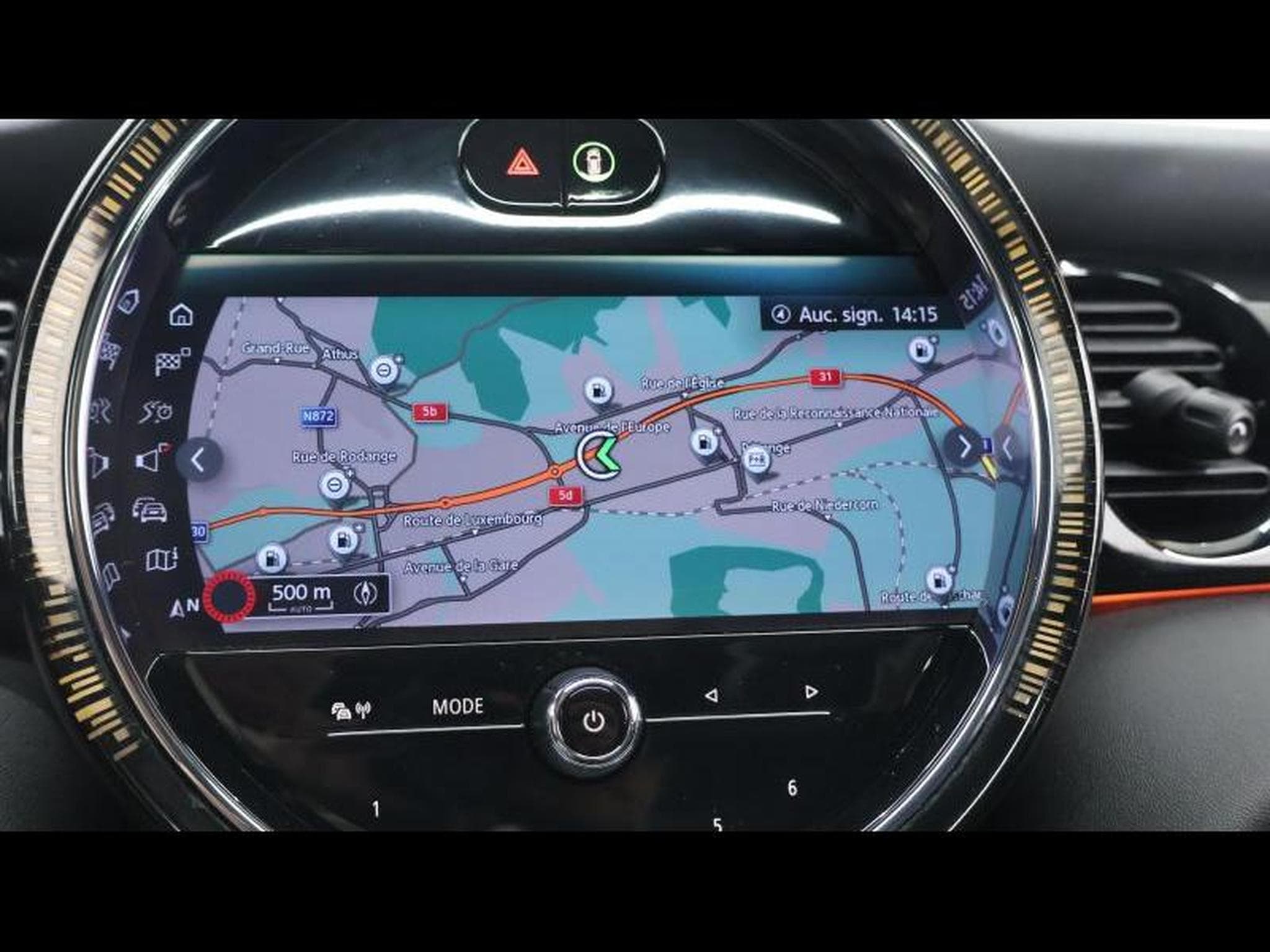 MINI Cooper 136 Hatch Stptronic (2022) - Photo 23