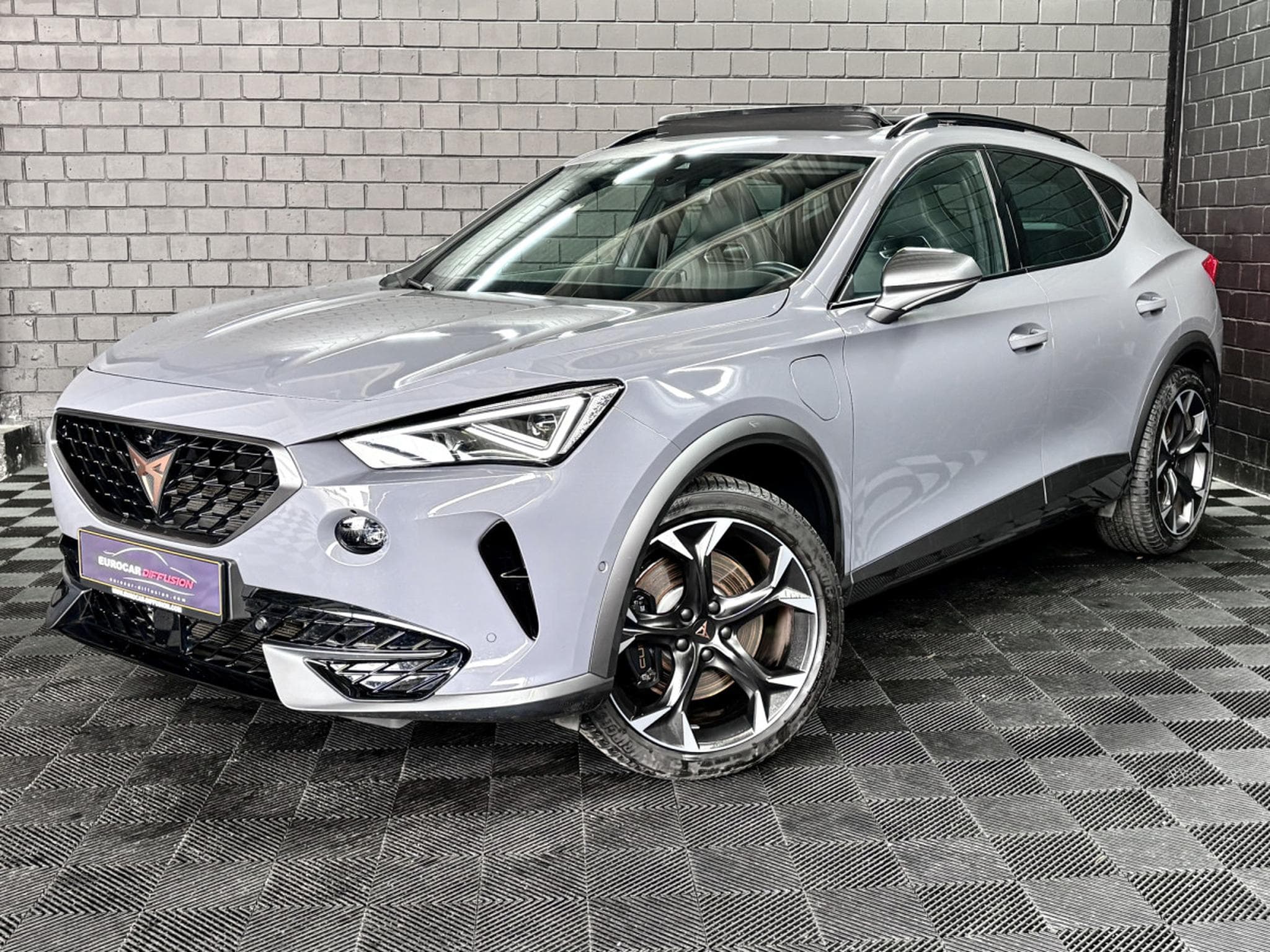 Cupra Formentor VZ 245CV PHEV eHybrid DSG6 * VSS * CUIR** 360° * PANO* ATTEL (2023) - Photo 1
