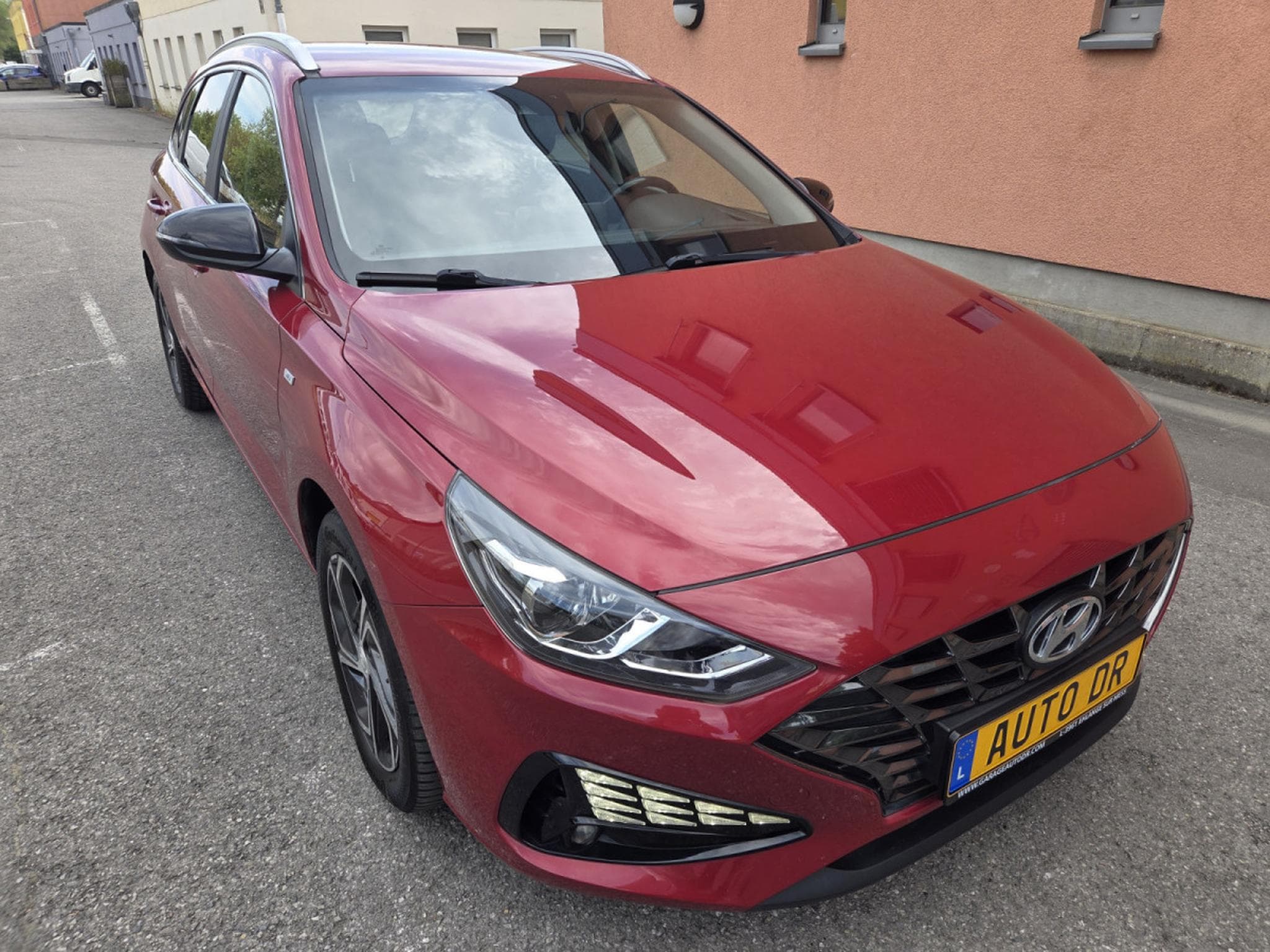 Hyundai i30 SW 1.6 CRDI 136 CV BVA Garantie 12 Mois (2021) - Foto 7