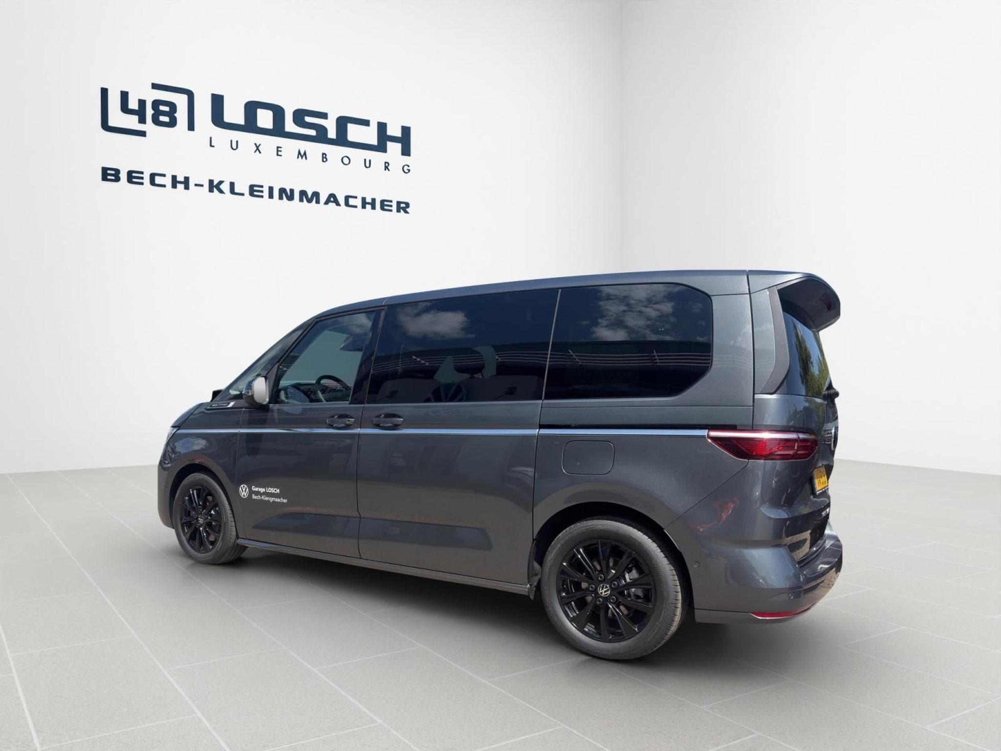 VW T7 Style (2026) - Photo 5
