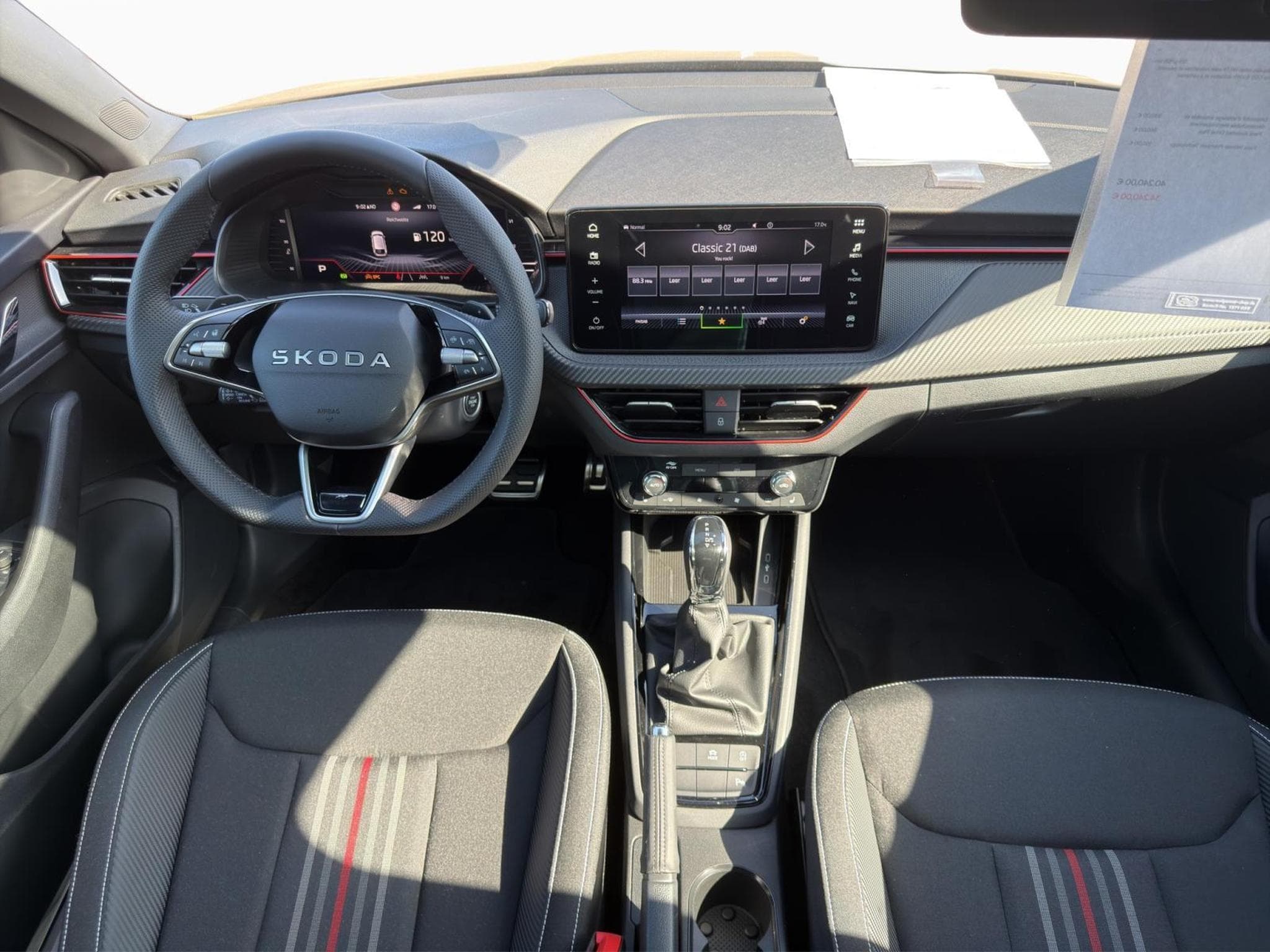 Skoda Scala Monte Carlo (2026) - Photo 9