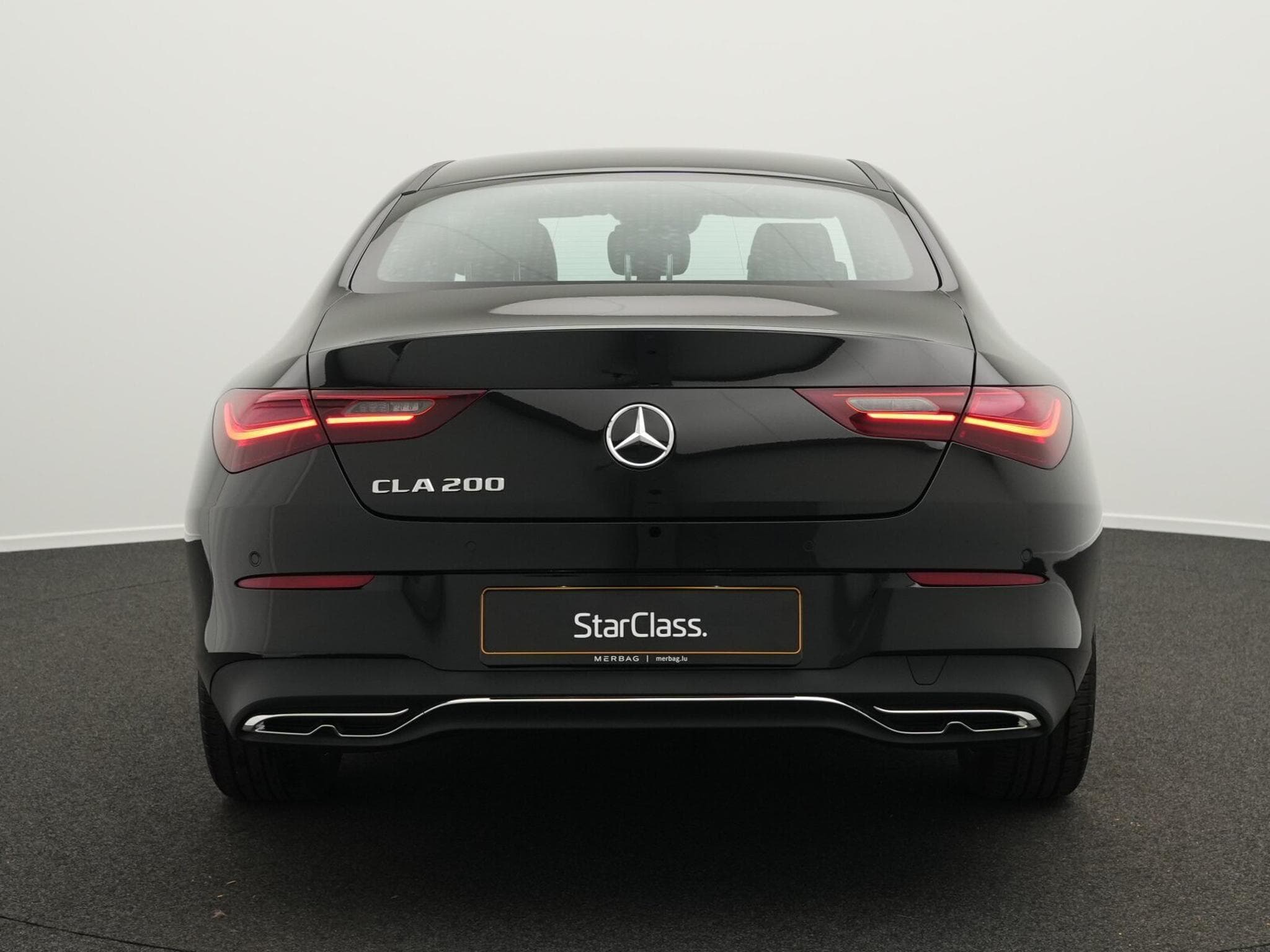 Mercedes CLA 200 Coupé (2024) - Photo 4