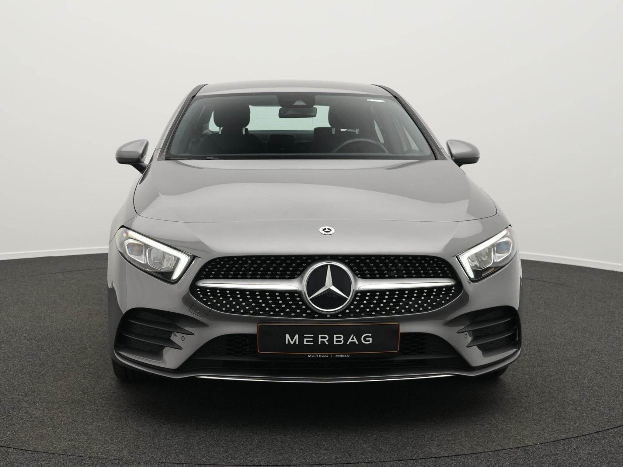 Mercedes A 250 e AMG-Line Lim LED+Kamera+18"+AHK (2022) - Foto 2