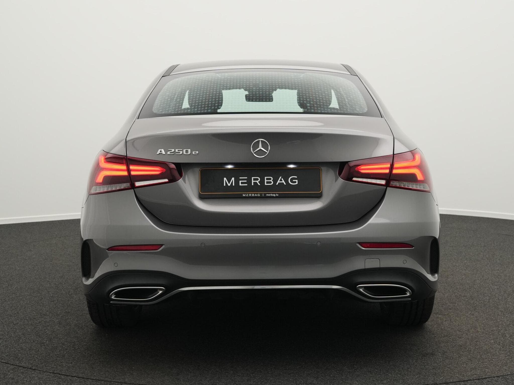Mercedes A 250 e AMG-Line Lim LED+Kamera+18"+AHK (2022) - Foto 4