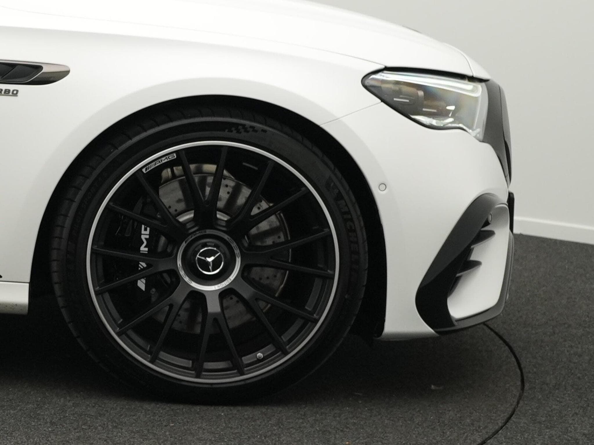 Mercedes E 53 AMG 4M Lim Edition1 Carbon+Night+Burm (2024) - Photo 6